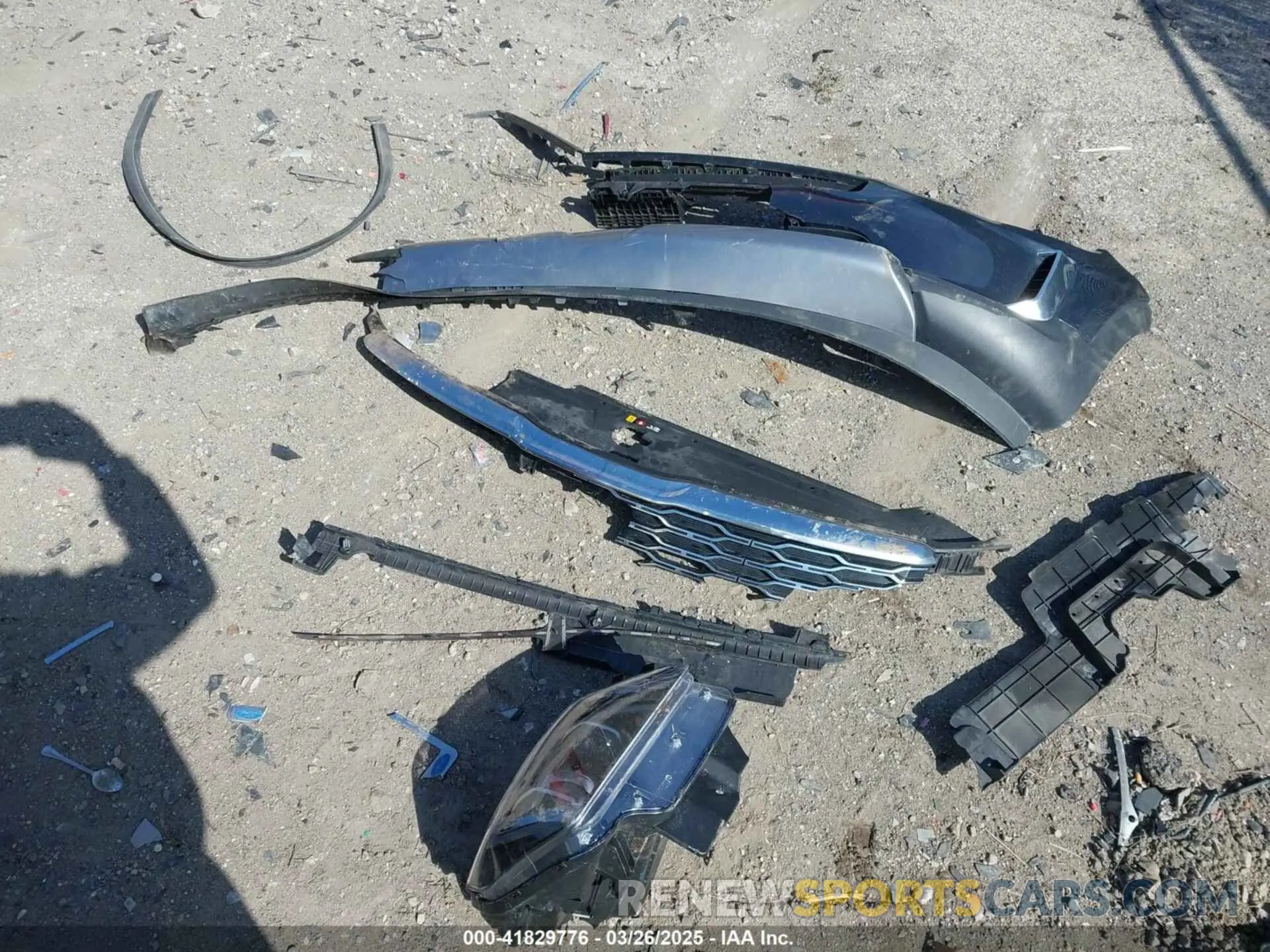 12 Photograph of a damaged car 5XYP64HC9LG006929 KIA TELLURIDE 2020