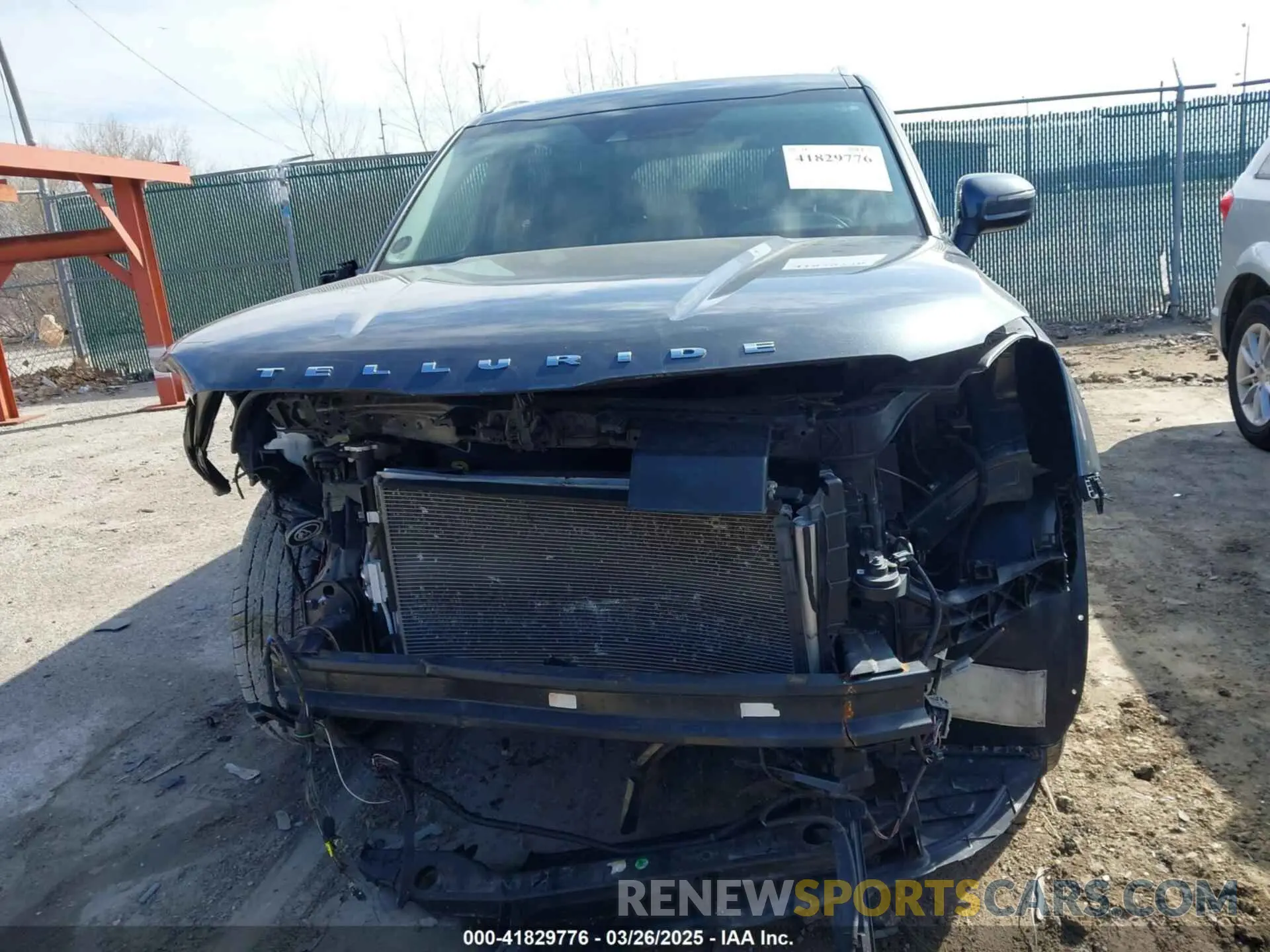 13 Photograph of a damaged car 5XYP64HC9LG006929 KIA TELLURIDE 2020