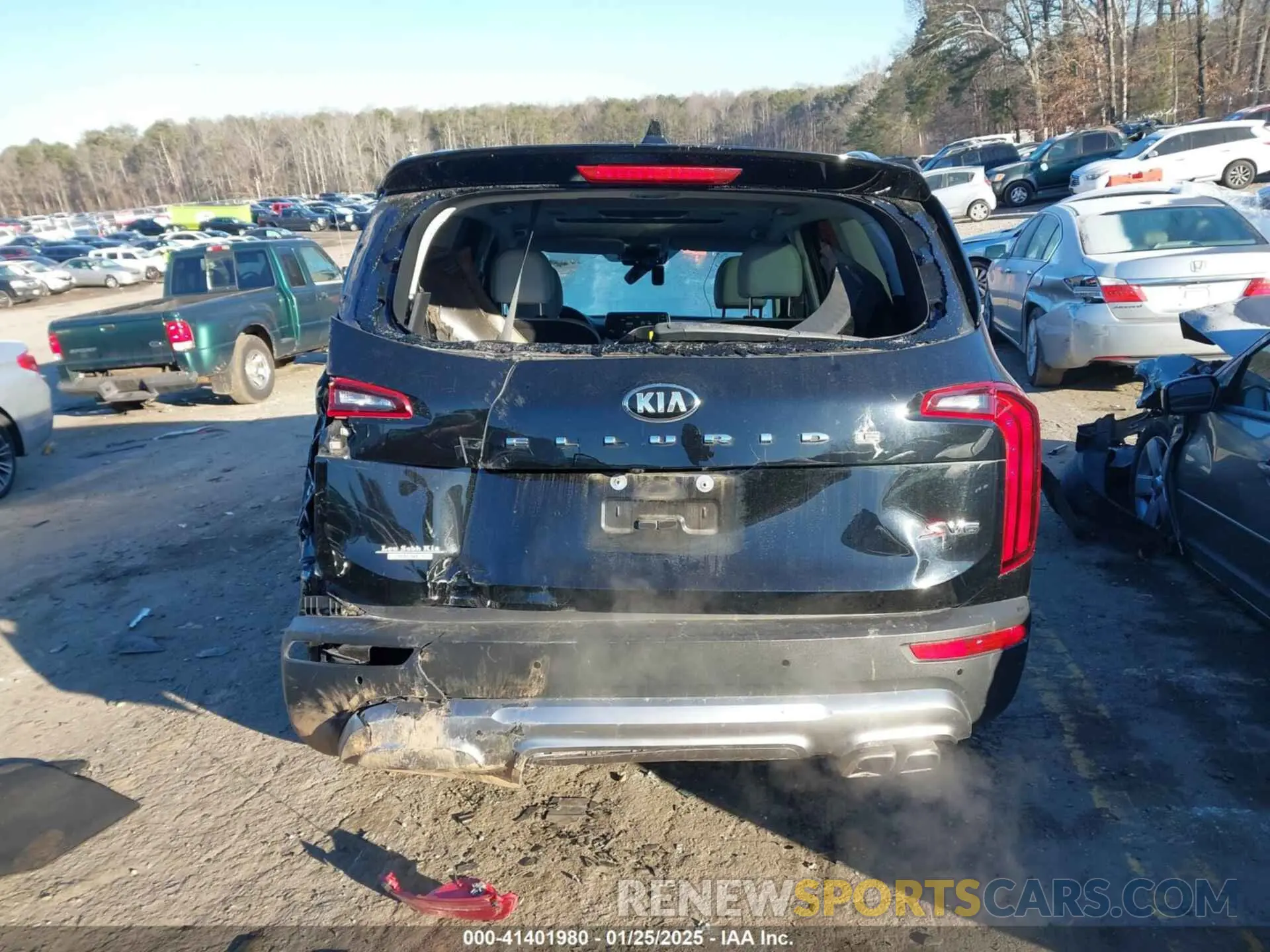 16 Photograph of a damaged car 5XYP64HC9LG012245 KIA TELLURIDE 2020