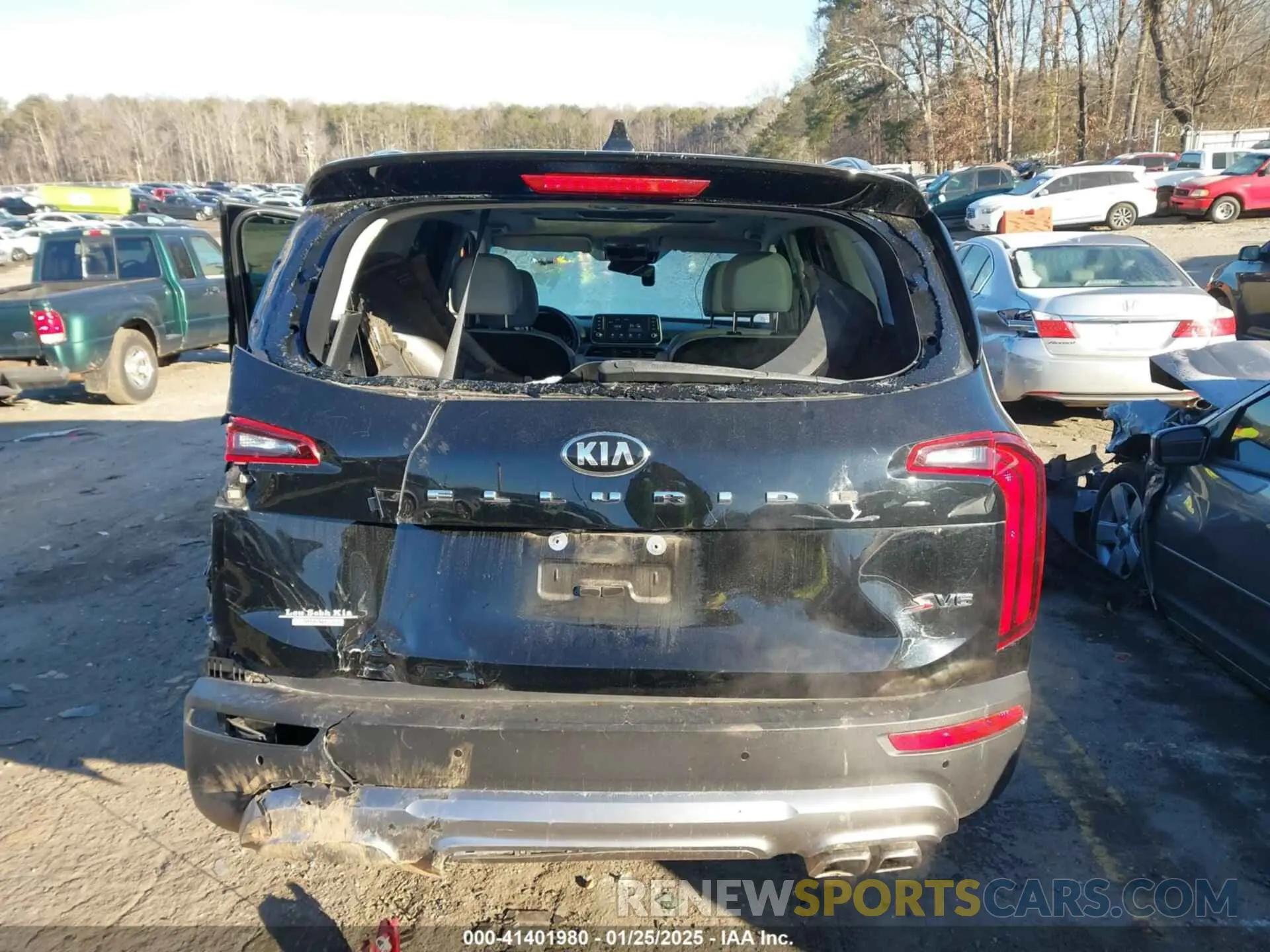 6 Photograph of a damaged car 5XYP64HC9LG012245 KIA TELLURIDE 2020