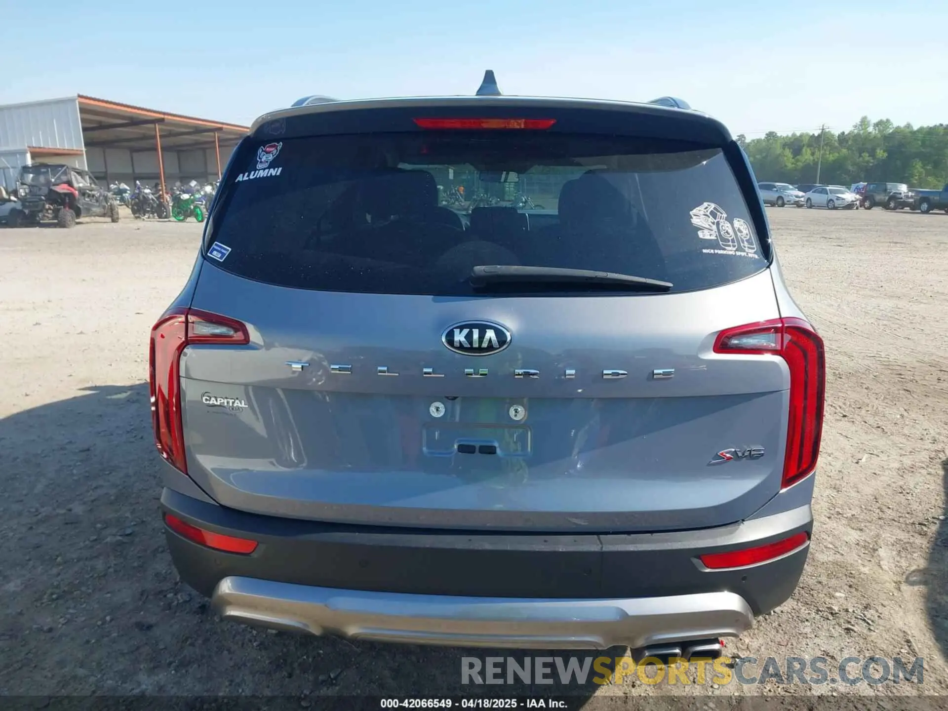 16 Photograph of a damaged car 5XYP64HCXLG010312 KIA TELLURIDE 2020