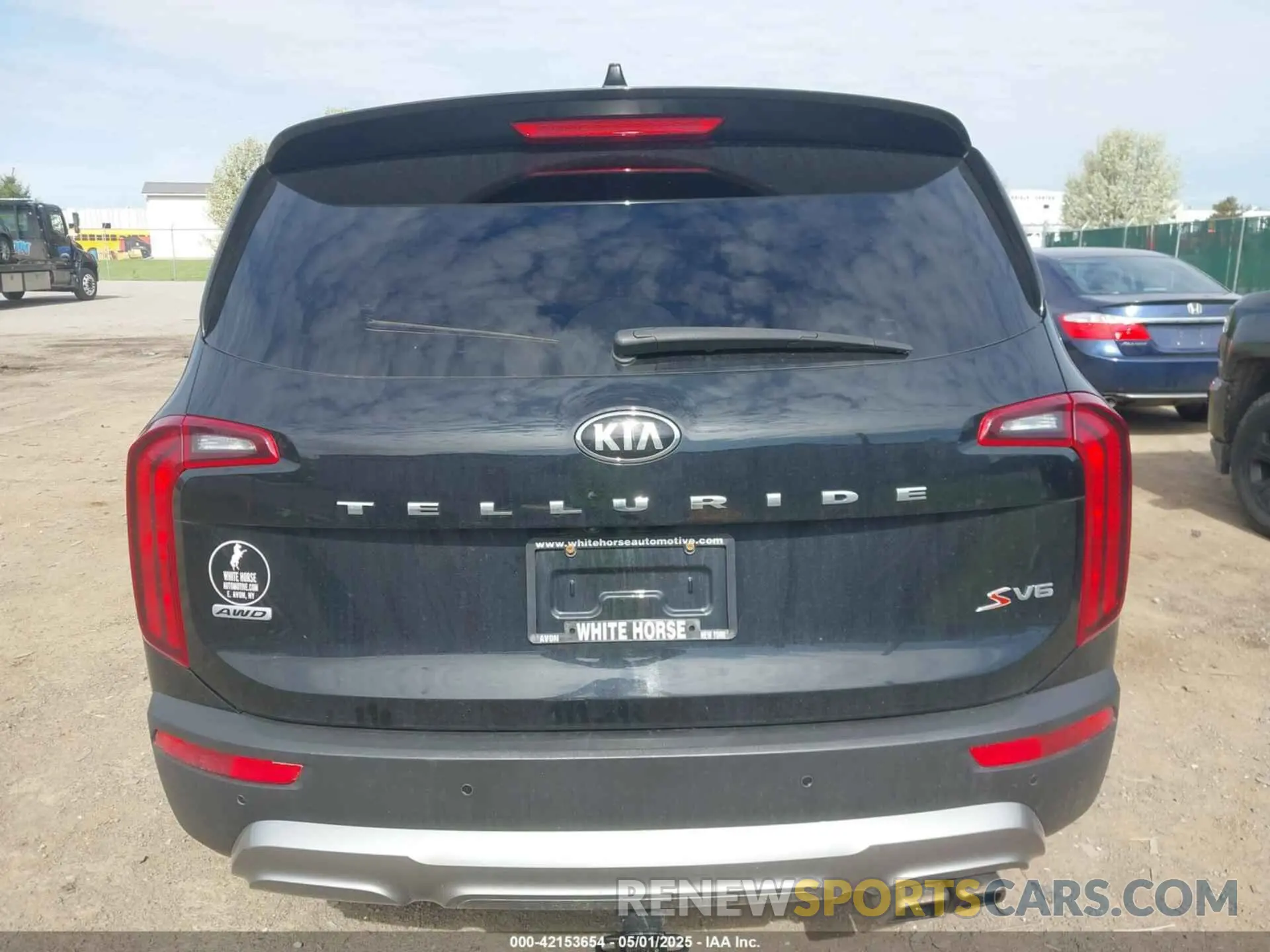 16 Photograph of a damaged car 5XYP6DHC0LG025241 KIA TELLURIDE 2020