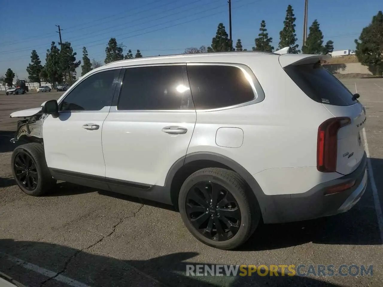 2 Photograph of a damaged car 5XYP6DHC2LG003788 KIA TELLURIDE 2020