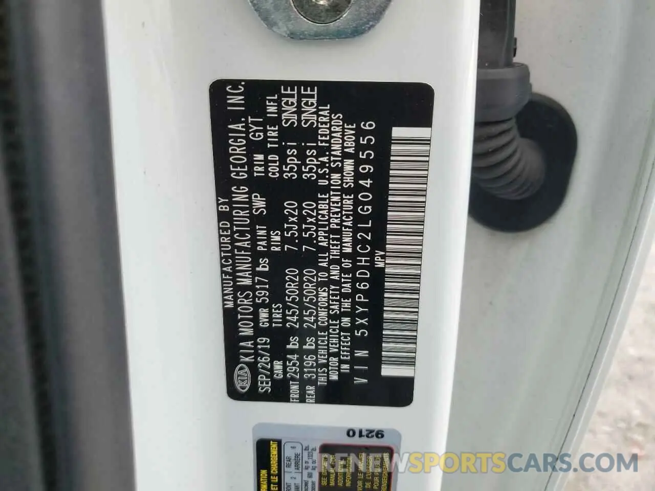 13 Photograph of a damaged car 5XYP6DHC2LG049556 KIA TELLURIDE 2020