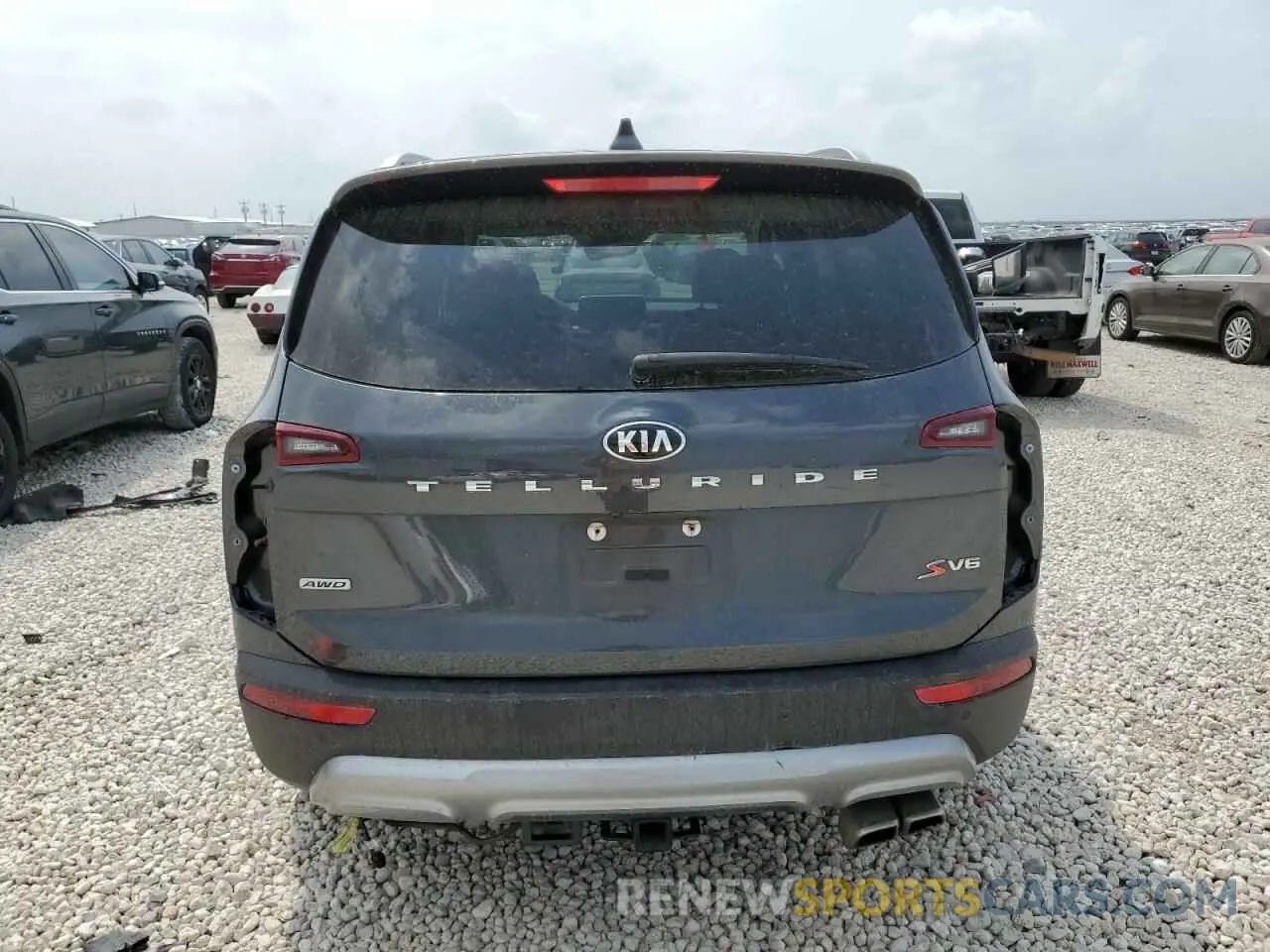 6 Photograph of a damaged car 5XYP6DHC2LG066678 KIA TELLURIDE 2020