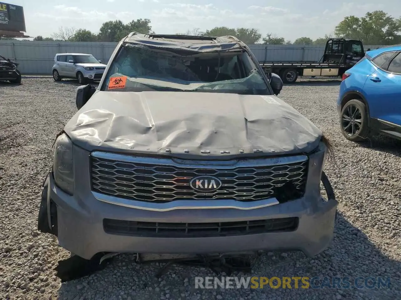5 Photograph of a damaged car 5XYP6DHC5LG067095 KIA TELLURIDE 2020