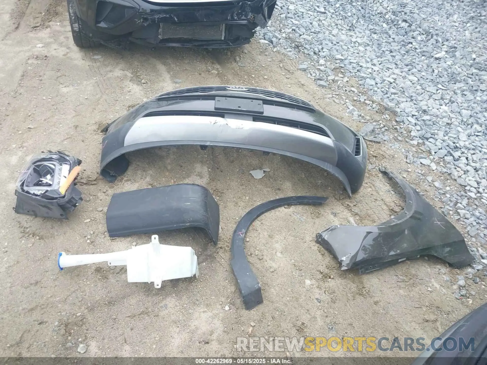 12 Photograph of a damaged car 5XYP6DHC5LG067288 KIA TELLURIDE 2020