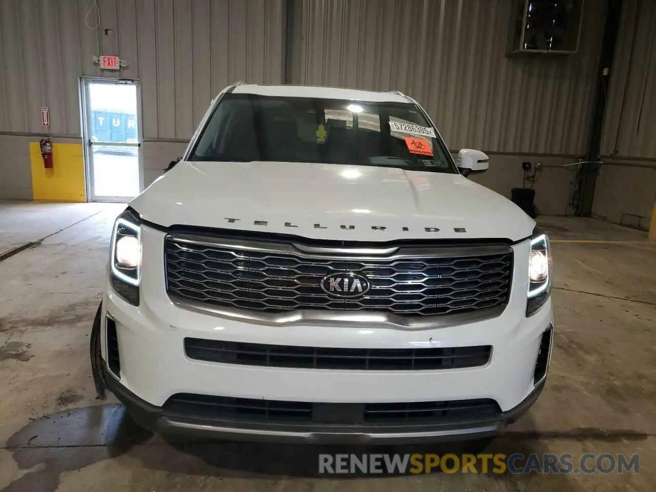 5 Photograph of a damaged car 5XYP6DHC7LG064389 KIA TELLURIDE 2020