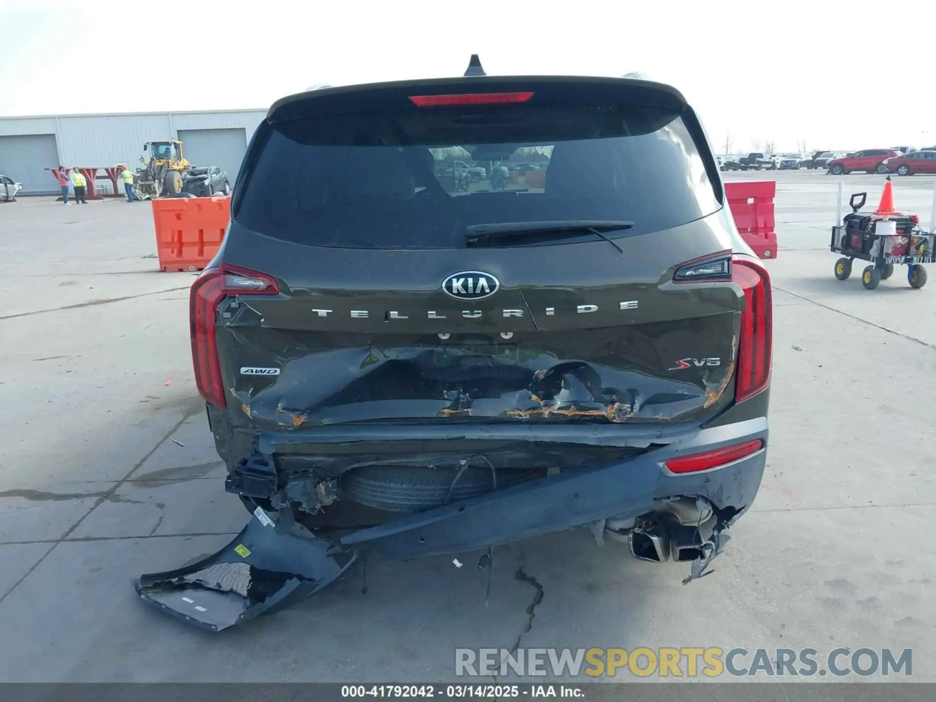 16 Photograph of a damaged car 5XYP6DHC8LG003651 KIA TELLURIDE 2020