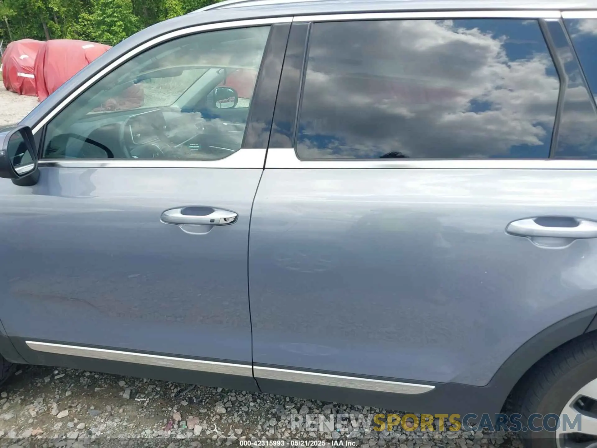 14 Photograph of a damaged car 5XYP6DHC8LG023365 KIA TELLURIDE 2020