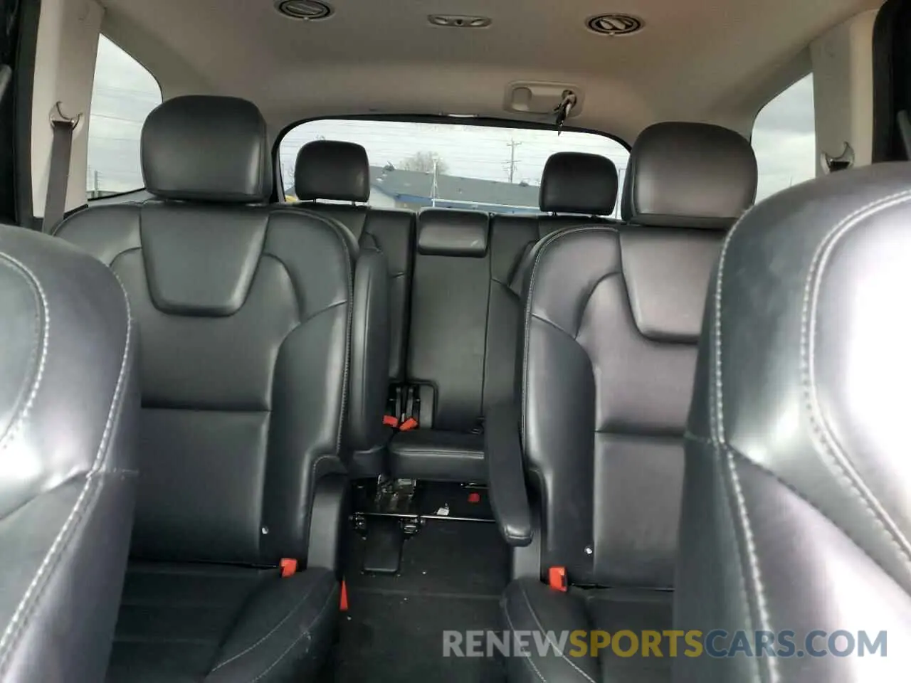 10 Photograph of a damaged car 5XYP6DHC9LG083736 KIA TELLURIDE 2020