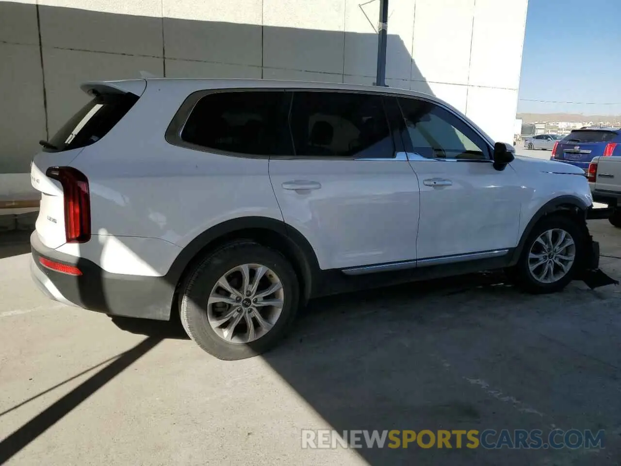 3 Photograph of a damaged car 5XYP24HC5MG193678 KIA TELLURIDE 2021