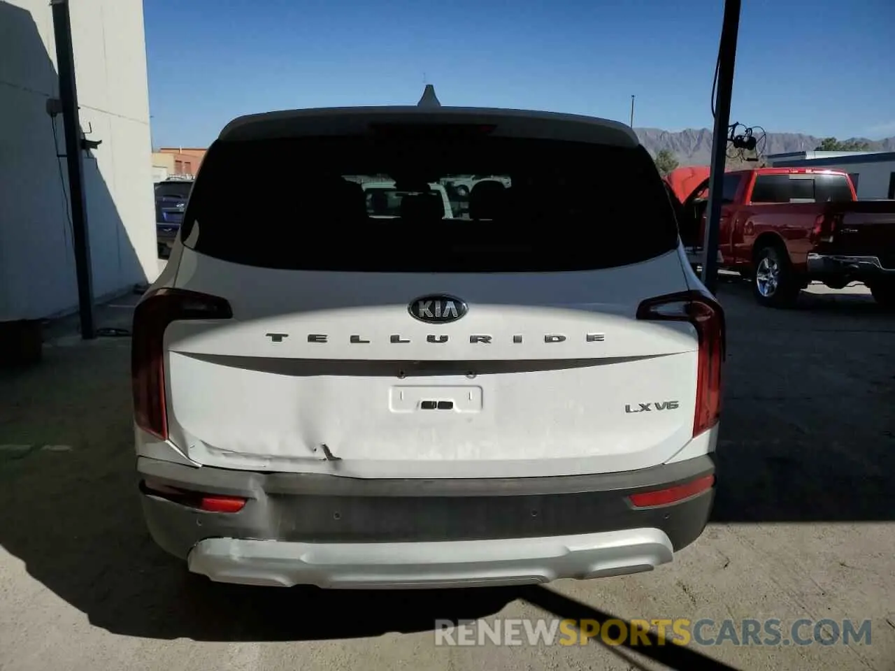 6 Photograph of a damaged car 5XYP24HC5MG193678 KIA TELLURIDE 2021