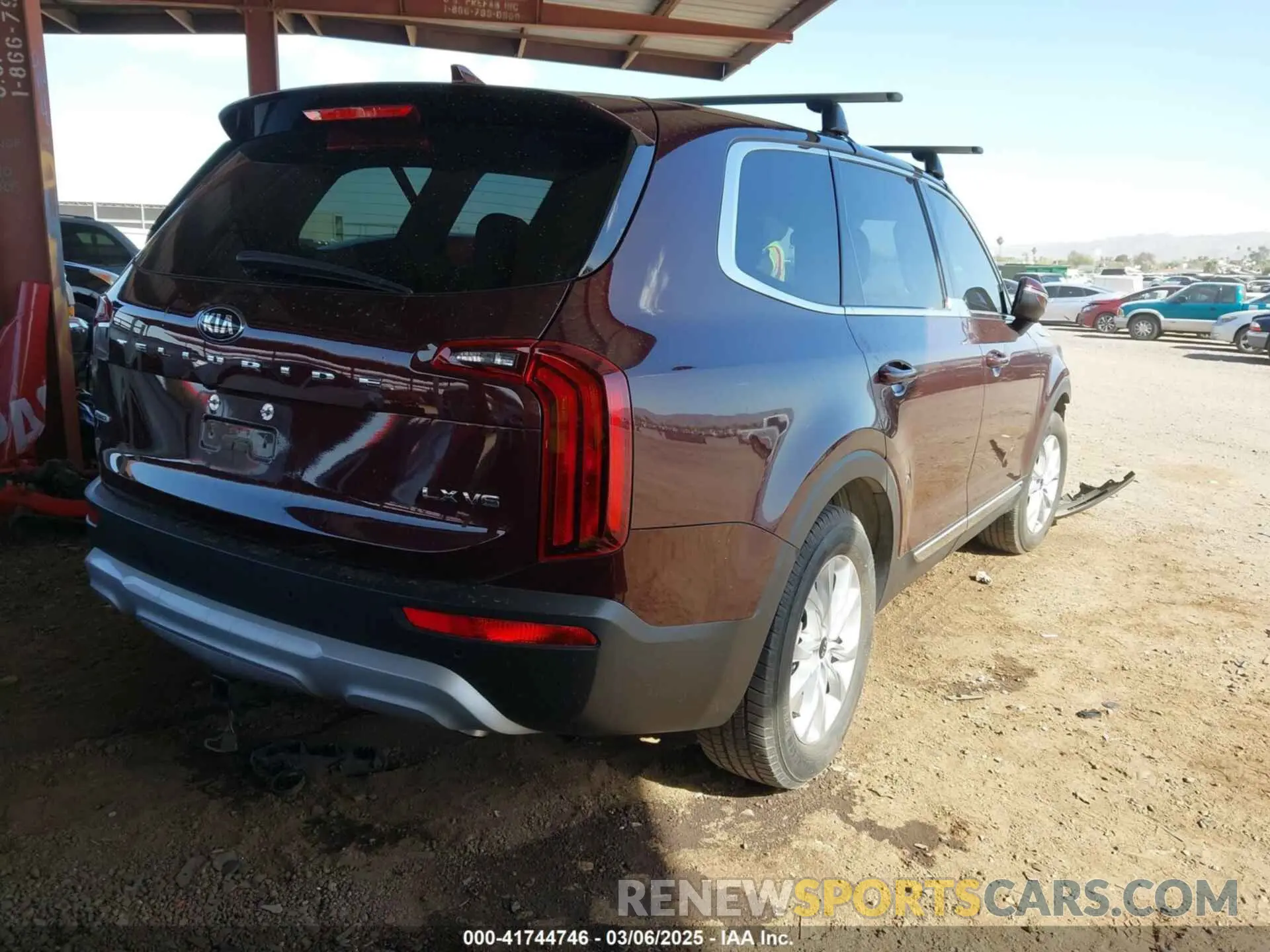 4 Photograph of a damaged car 5XYP2DHC0MG179462 KIA TELLURIDE 2021