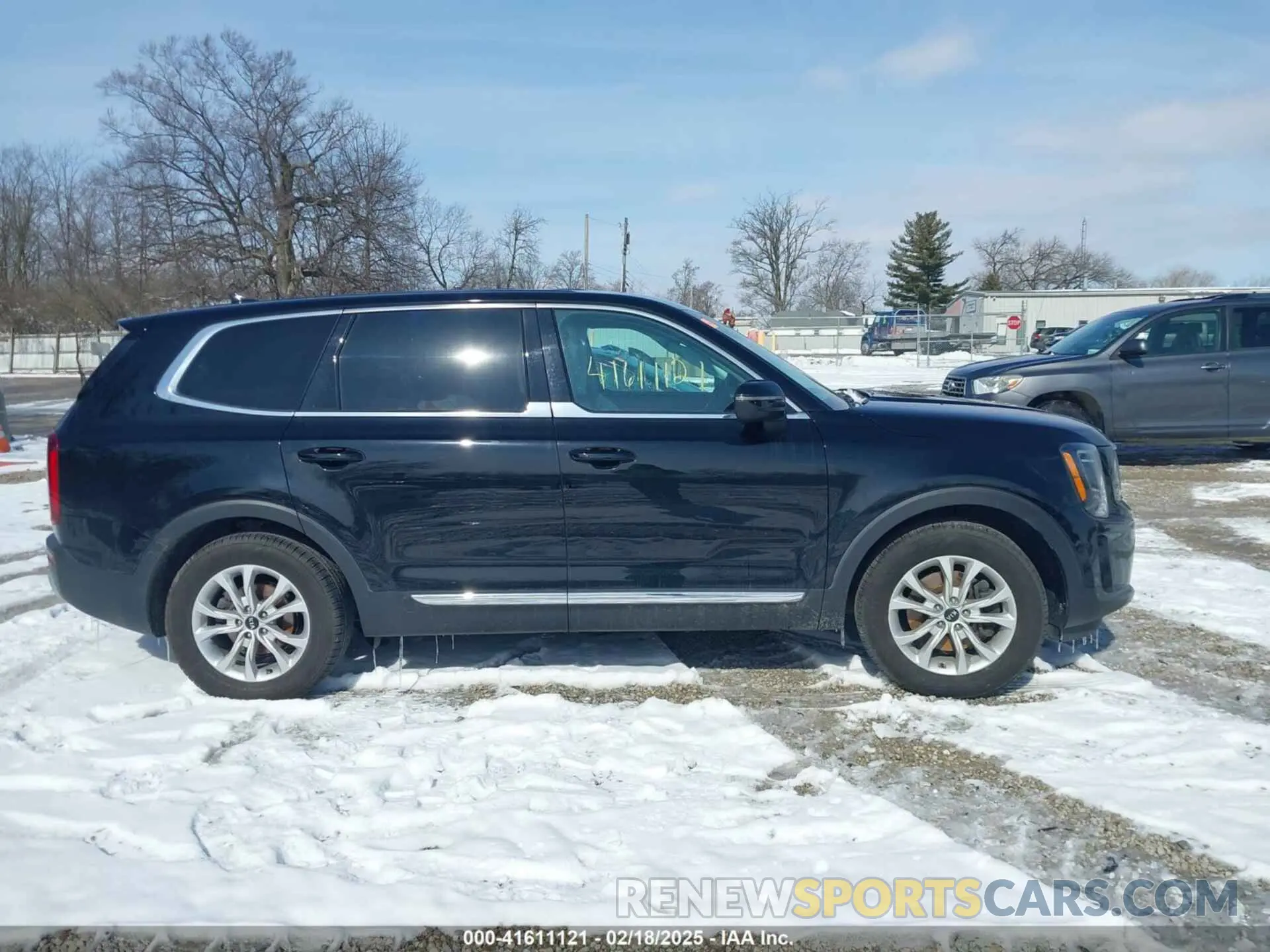 13 Photograph of a damaged car 5XYP2DHC2MG125595 KIA TELLURIDE 2021