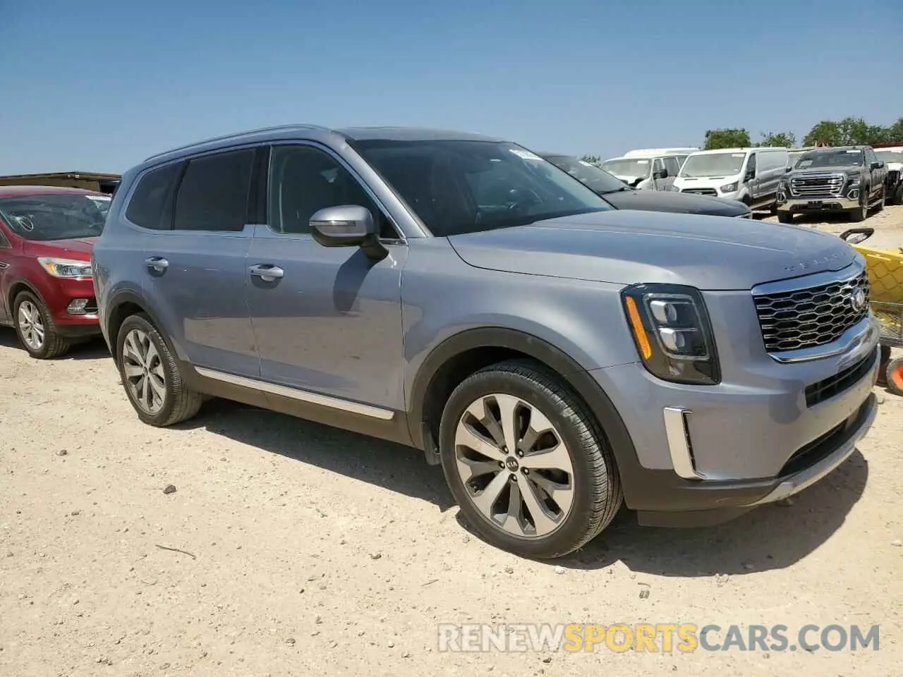 4 Photograph of a damaged car 5XYP34HC1MG161839 KIA TELLURIDE 2021