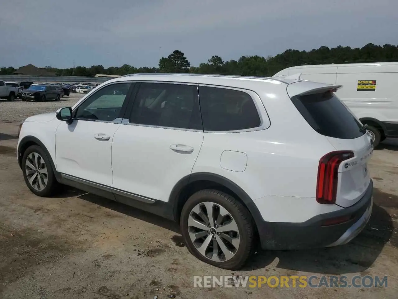 2 Photograph of a damaged car 5XYP34HC4MG180062 KIA TELLURIDE 2021