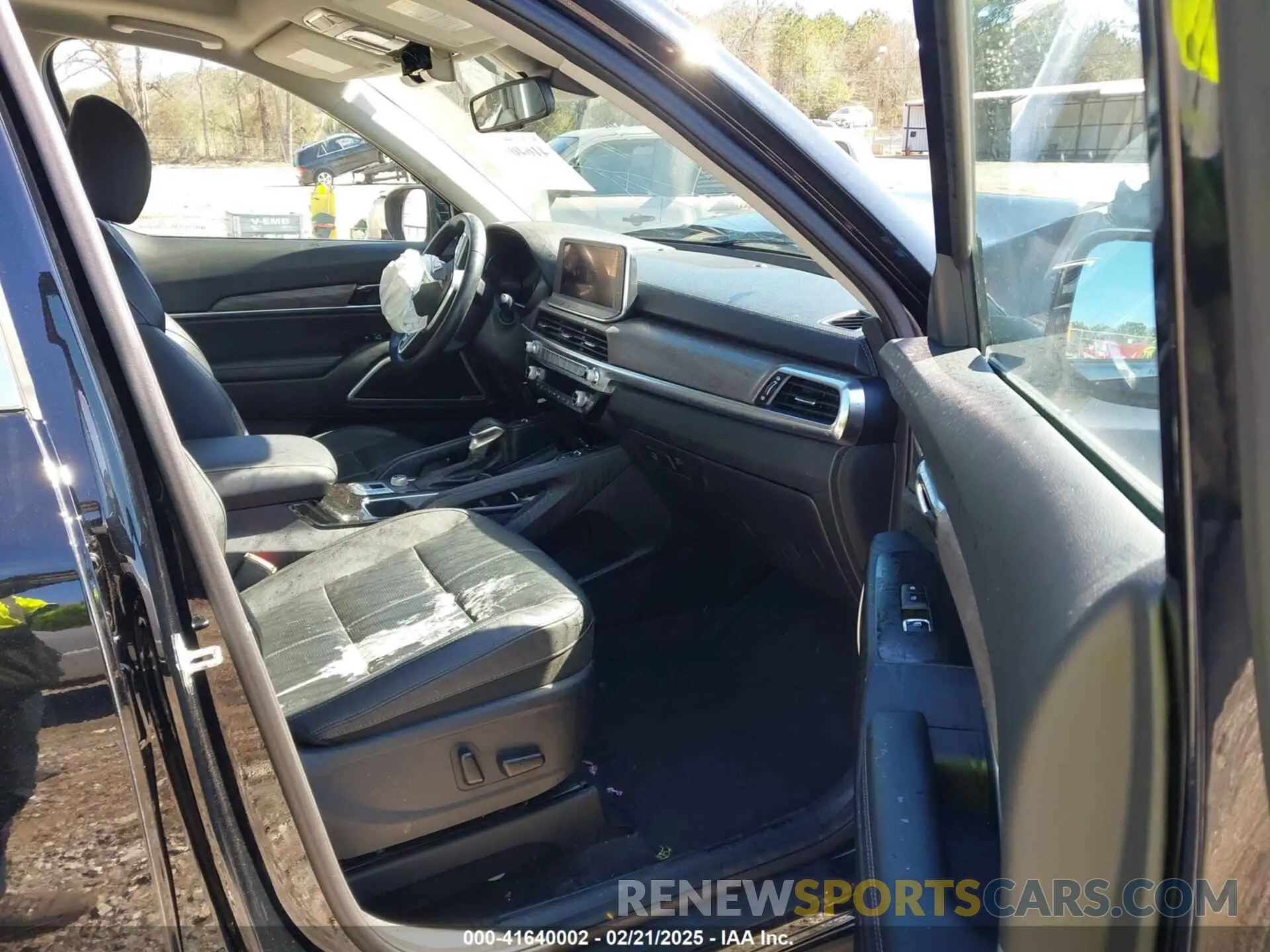 5 Photograph of a damaged car 5XYP34HC7MG170724 KIA TELLURIDE 2021