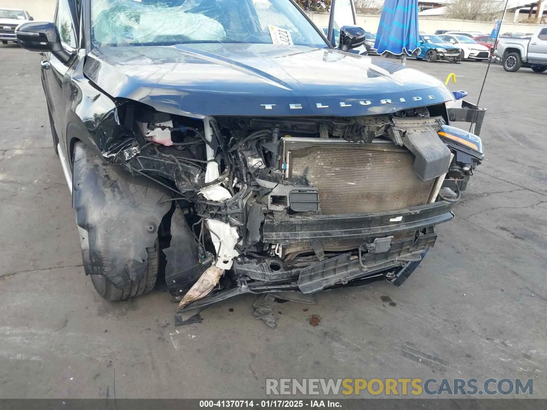 6 Photograph of a damaged car 5XYP34HC7MG184185 KIA TELLURIDE 2021