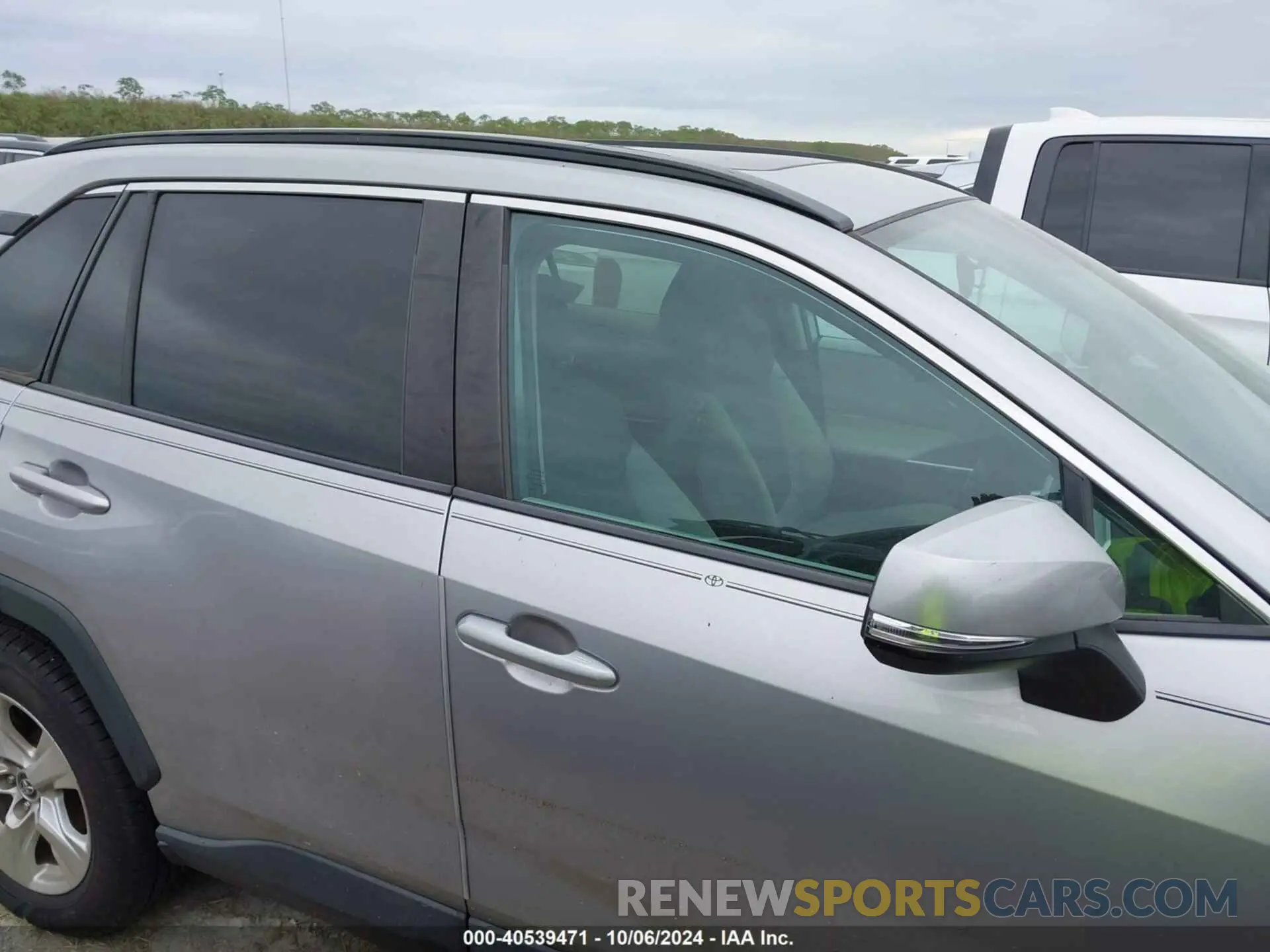 13 Photograph of a damaged car 5XYP34HC8MG112833 KIA TELLURIDE 2021