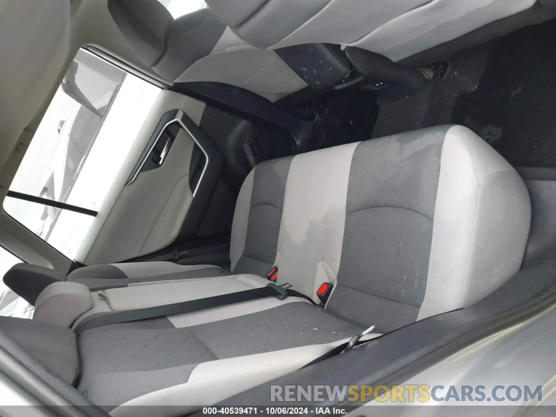 8 Photograph of a damaged car 5XYP34HC8MG112833 KIA TELLURIDE 2021