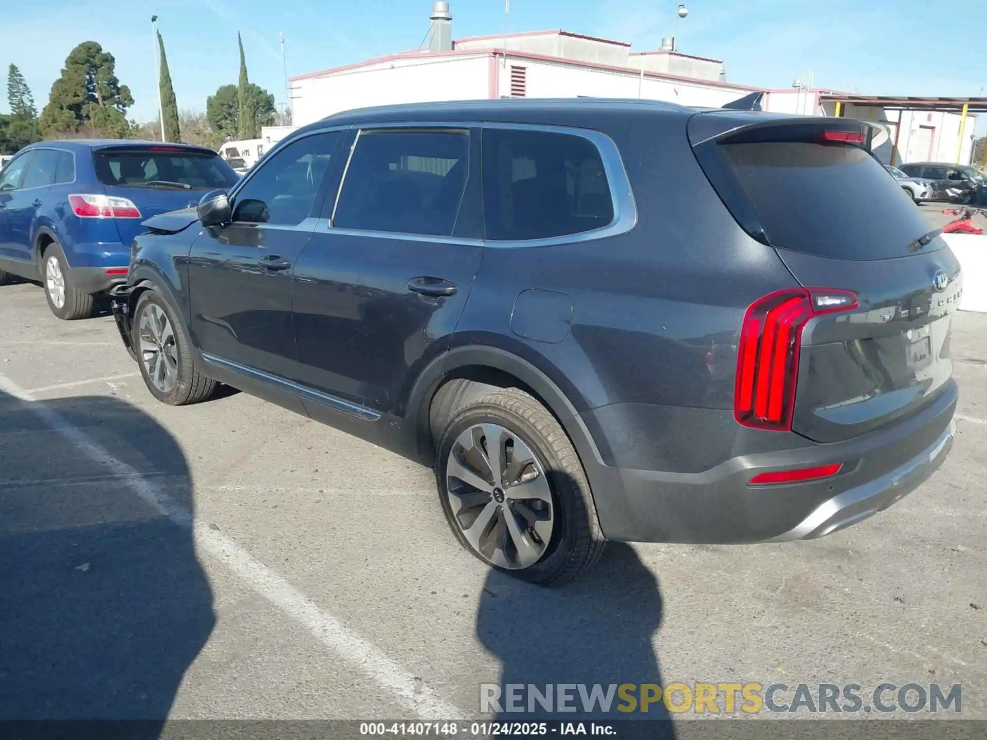 3 Photograph of a damaged car 5XYP34HC9MG156033 KIA TELLURIDE 2021