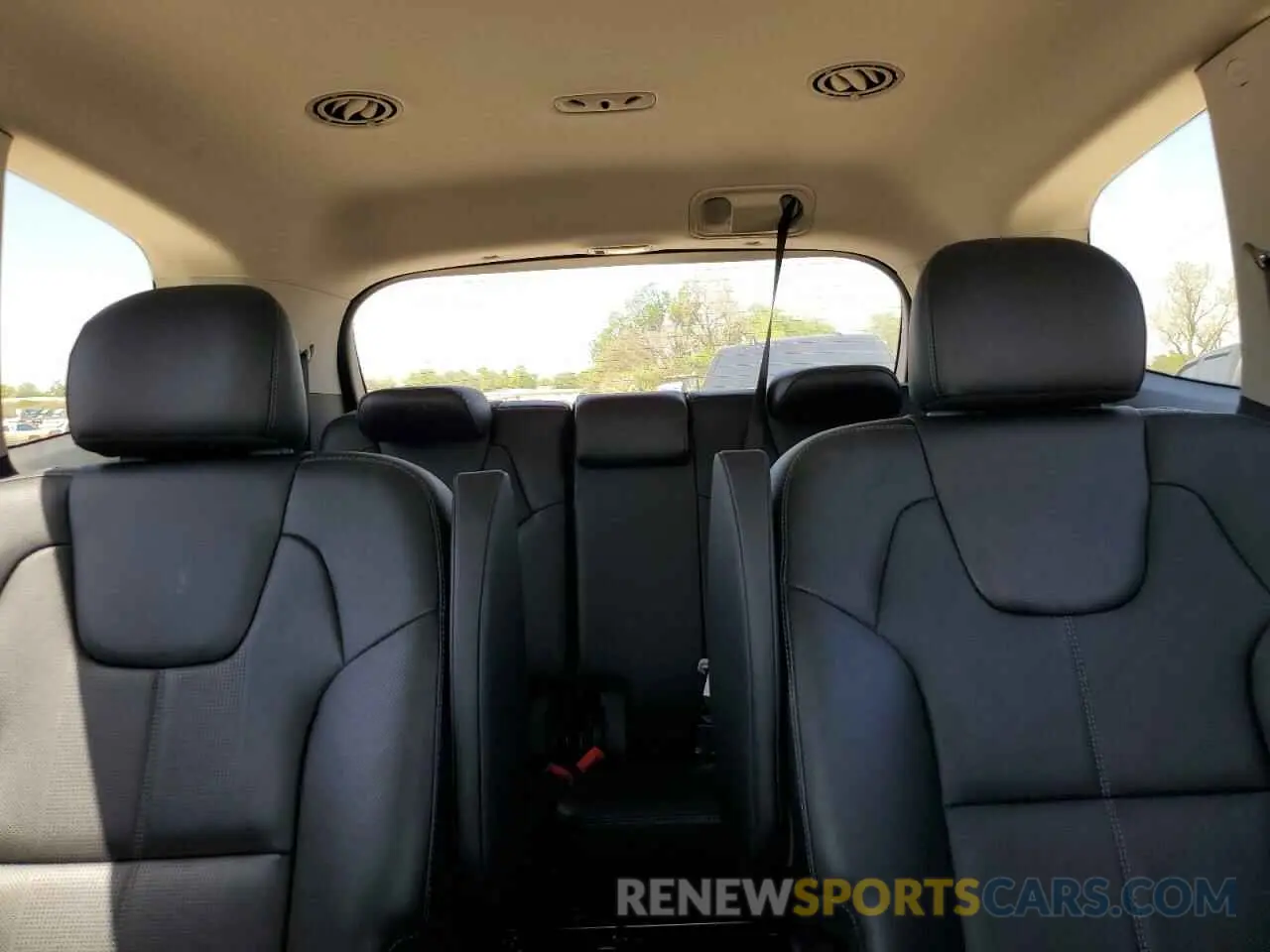 10 Photograph of a damaged car 5XYP3DHC3MG167061 KIA TELLURIDE 2021