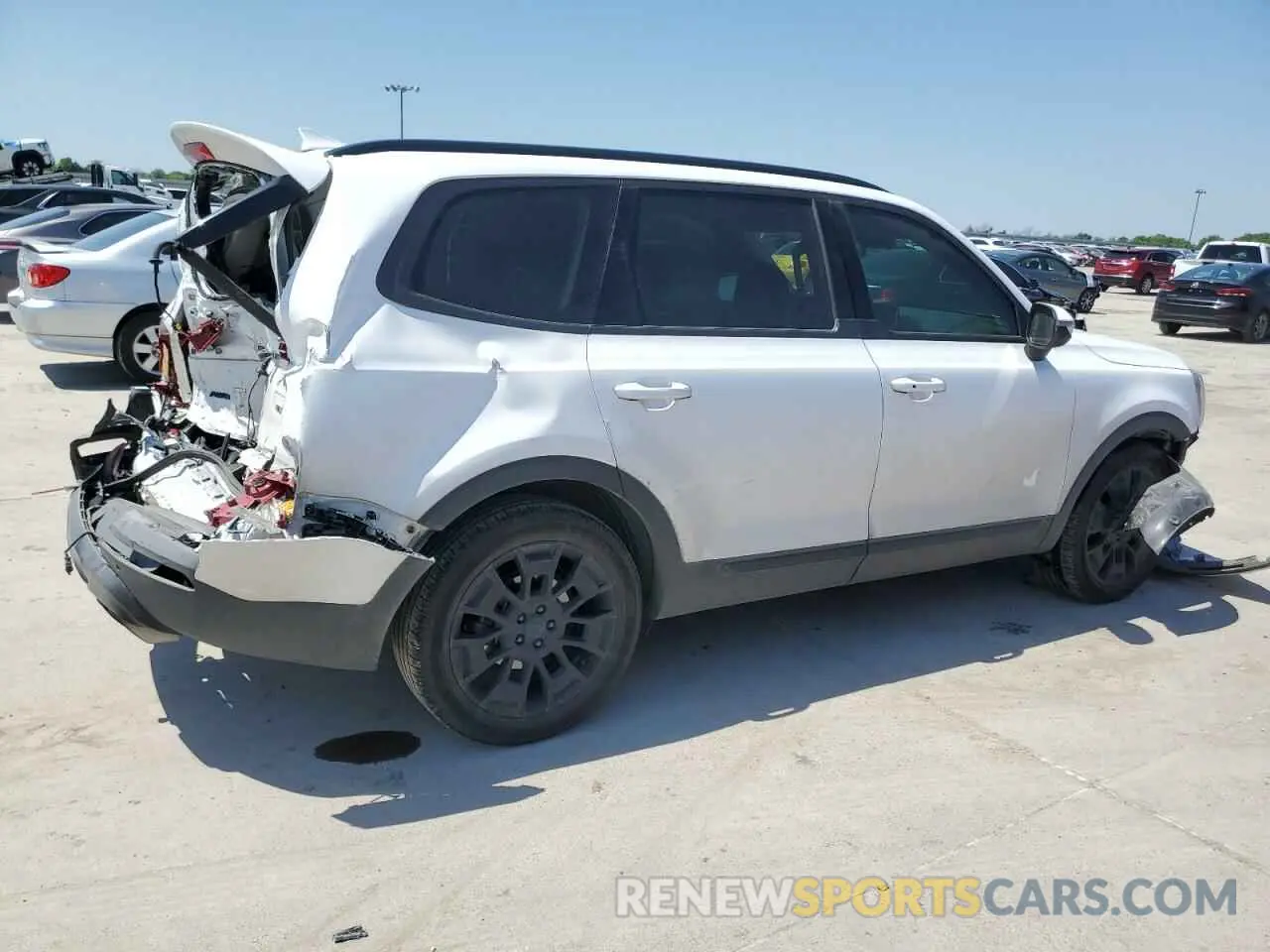 3 Photograph of a damaged car 5XYP3DHC7MG156788 KIA TELLURIDE 2021