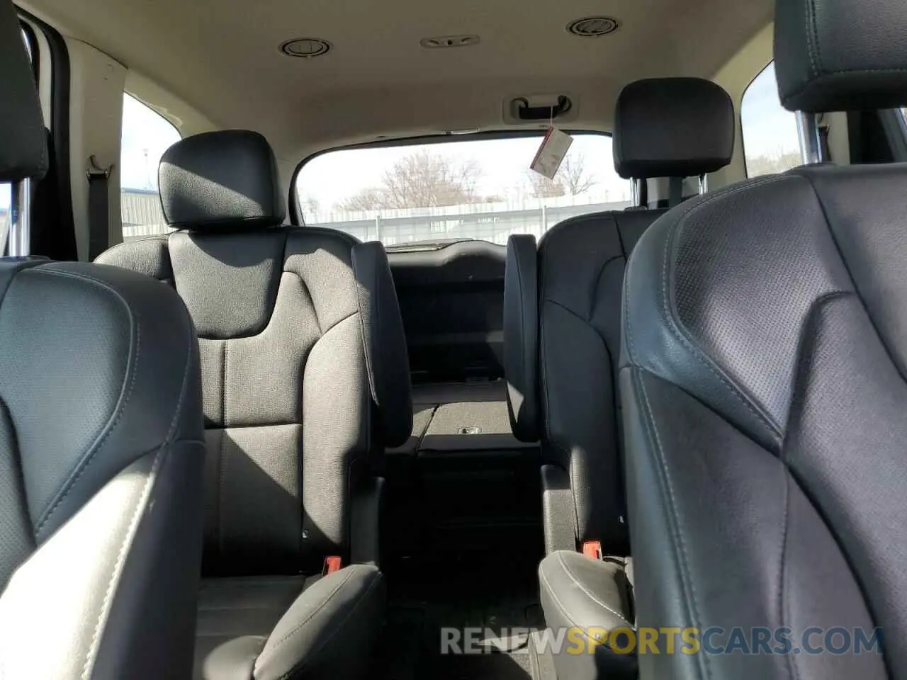 10 Photograph of a damaged car 5XYP3DHC8MG118700 KIA TELLURIDE 2021