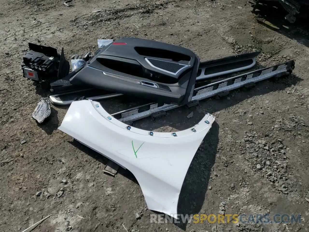 13 Photograph of a damaged car 5XYP3DHC8MG118700 KIA TELLURIDE 2021
