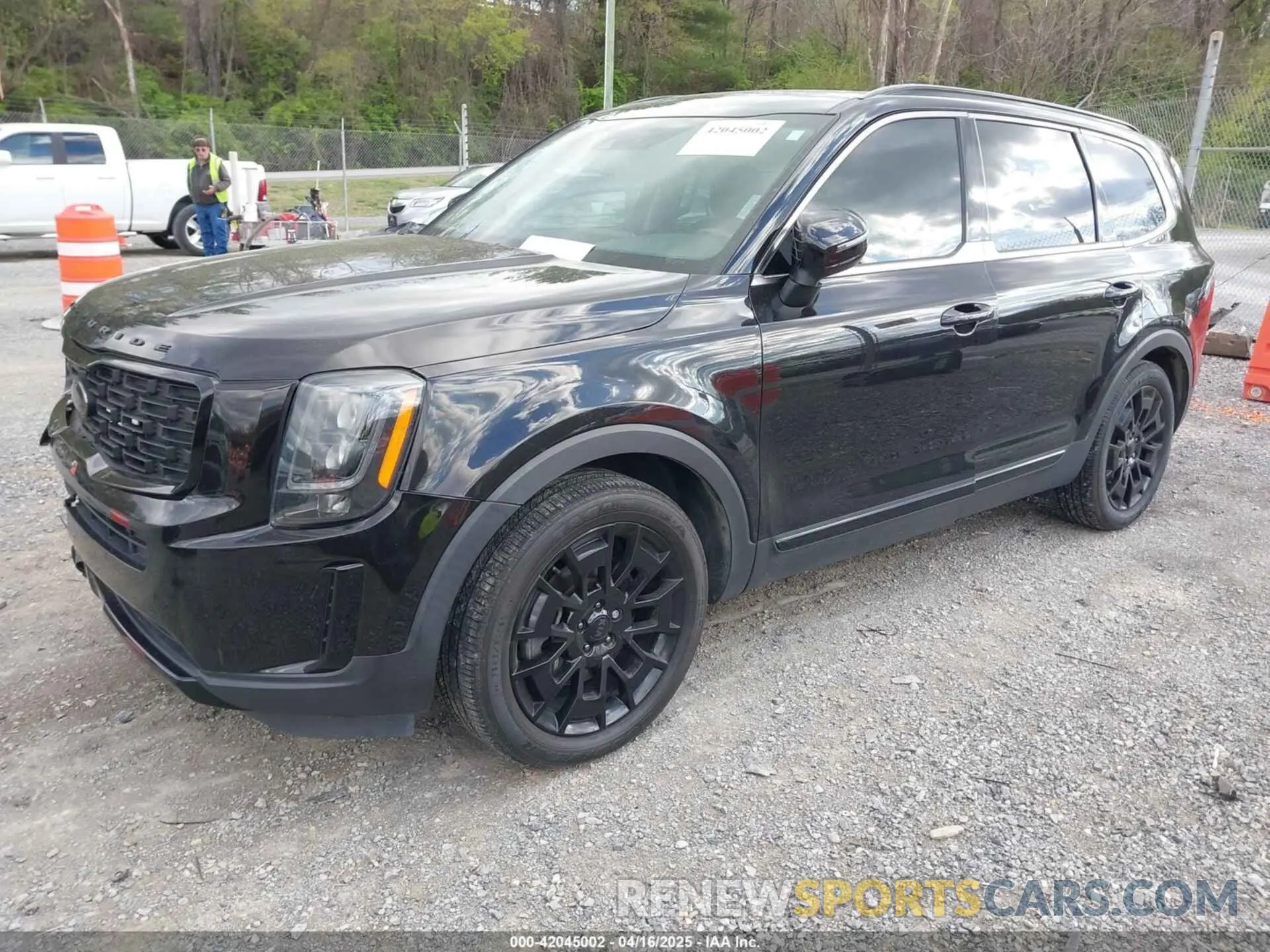 2 Photograph of a damaged car 5XYP3DHC9MG182549 KIA TELLURIDE 2021