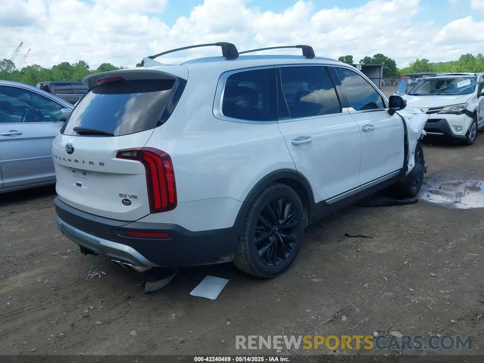 4 Photograph of a damaged car 5XYP54HC1MG153461 KIA TELLURIDE 2021