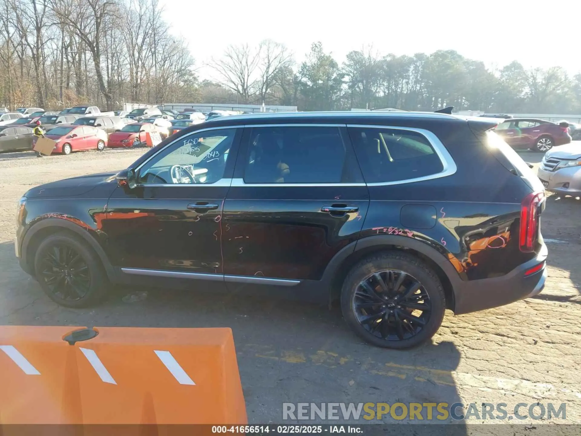 14 Photograph of a damaged car 5XYP54HC6MG173043 KIA TELLURIDE 2021