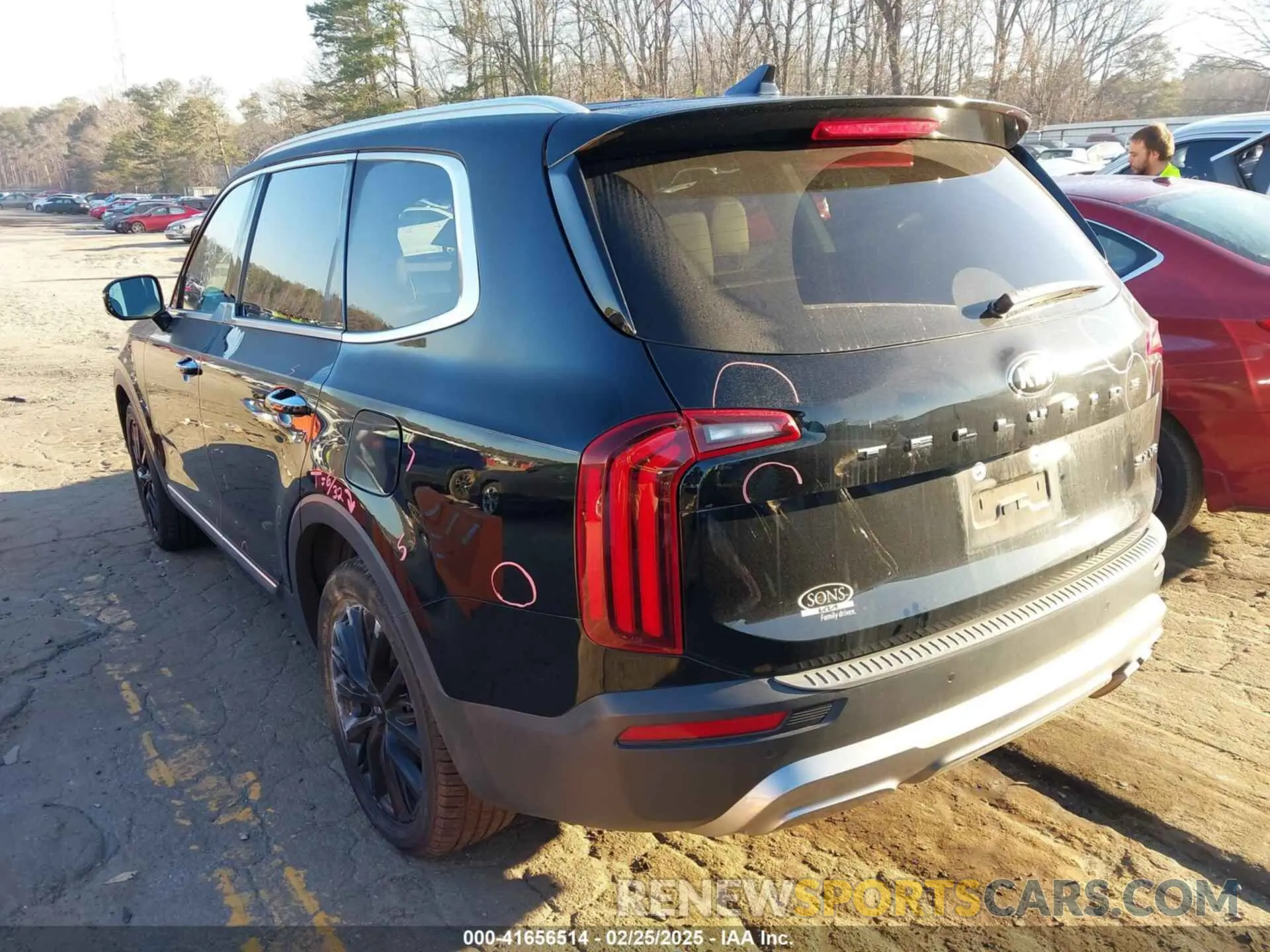 3 Photograph of a damaged car 5XYP54HC6MG173043 KIA TELLURIDE 2021