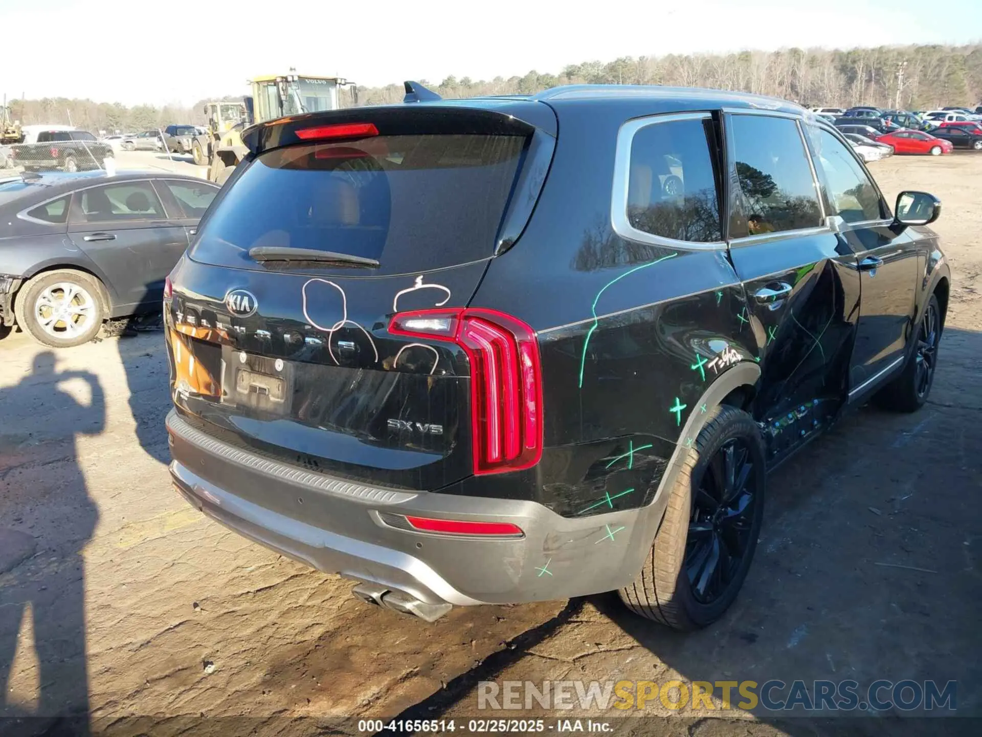4 Photograph of a damaged car 5XYP54HC6MG173043 KIA TELLURIDE 2021