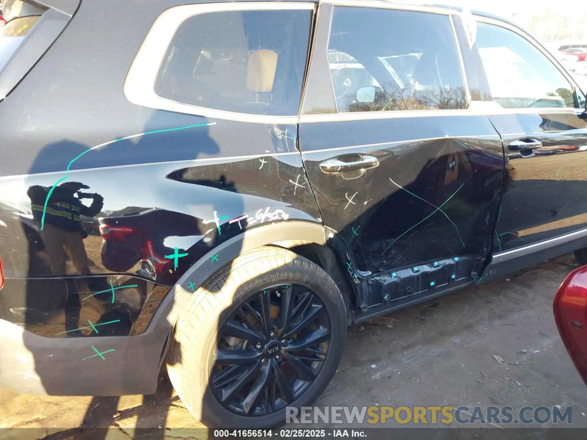 6 Photograph of a damaged car 5XYP54HC6MG173043 KIA TELLURIDE 2021