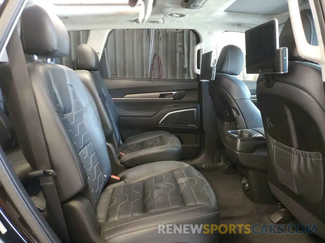 11 Photograph of a damaged car 5XYP5DHC0MG171210 KIA TELLURIDE 2021