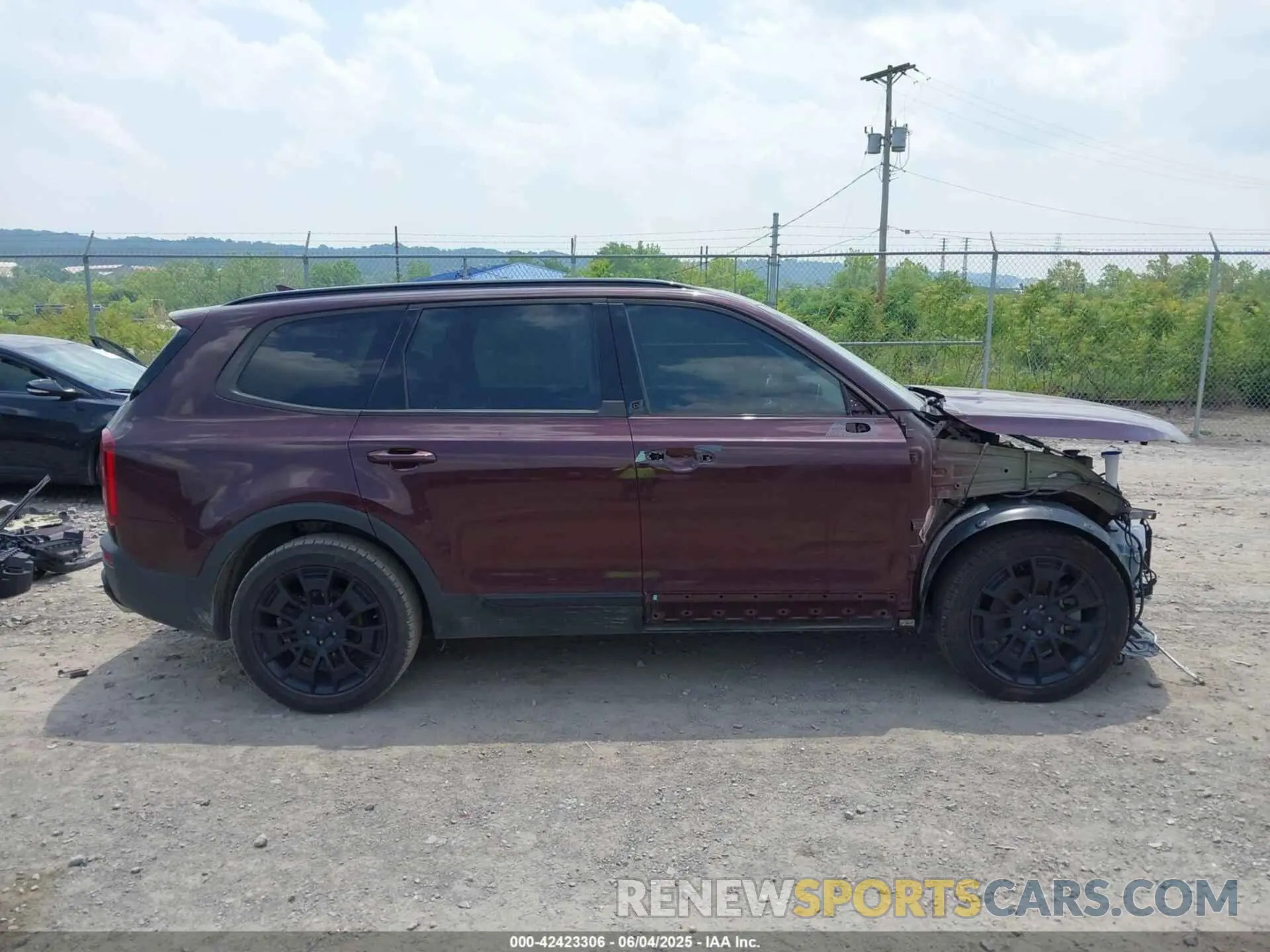 14 Photograph of a damaged car 5XYP5DHC2MG148477 KIA TELLURIDE 2021
