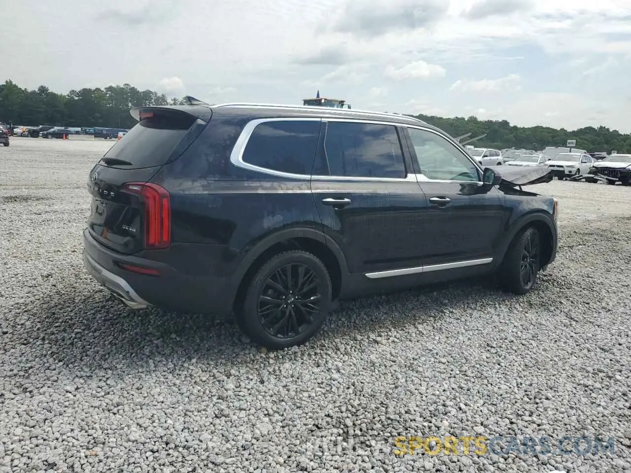 3 Photograph of a damaged car 5XYP5DHC3MG174604 KIA TELLURIDE 2021