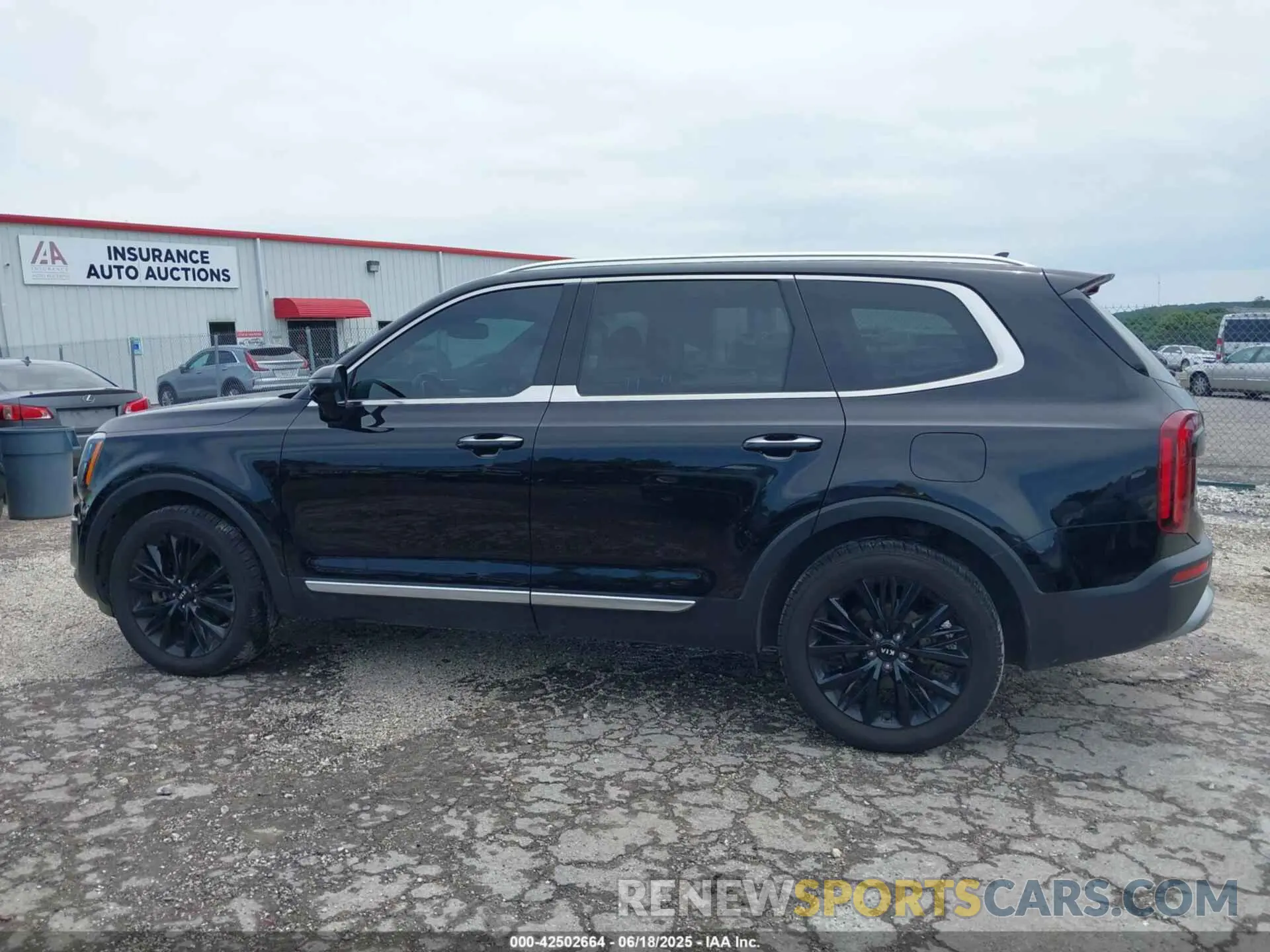 14 Photograph of a damaged car 5XYP5DHC4MG103556 KIA TELLURIDE 2021