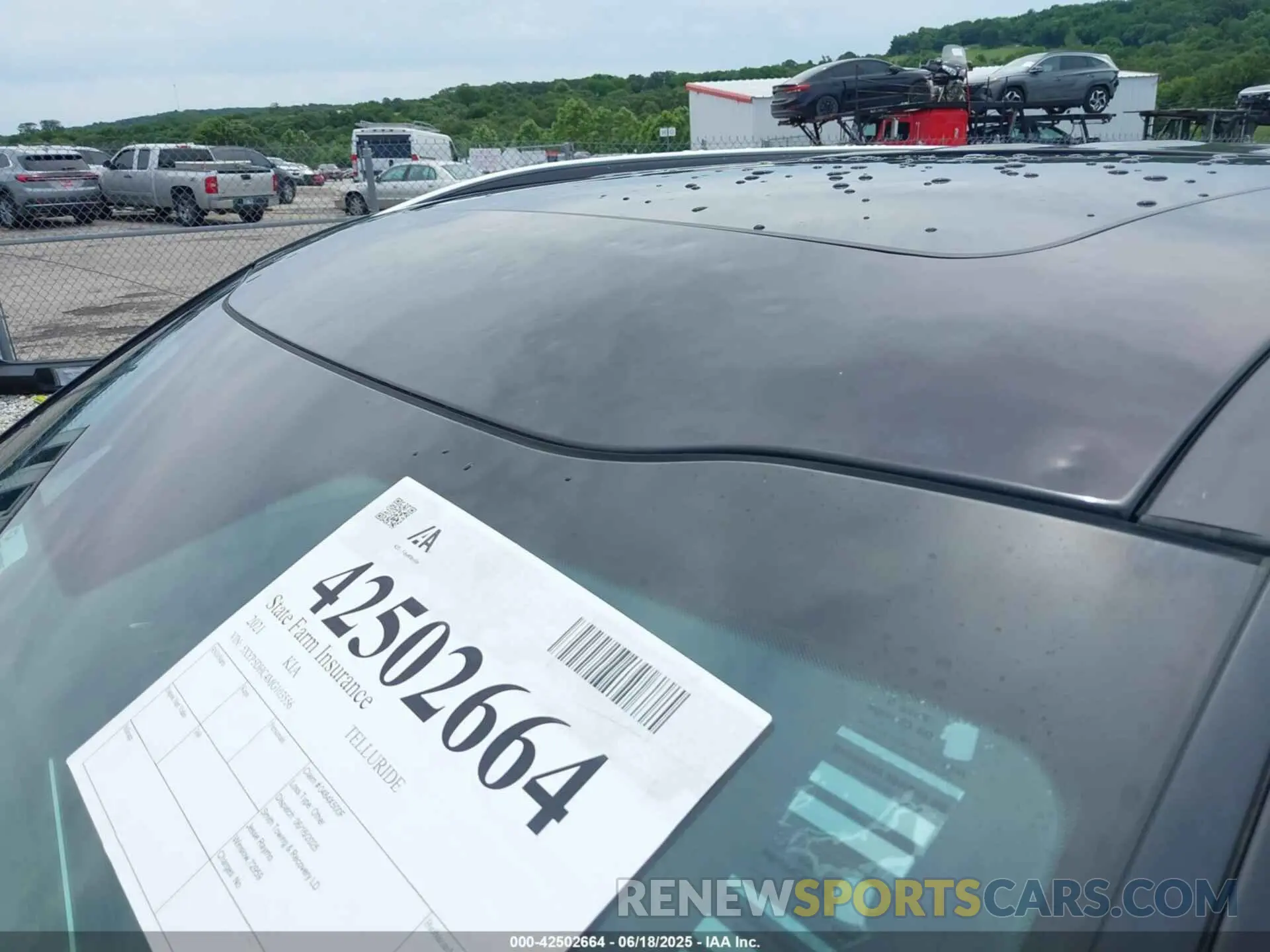 18 Photograph of a damaged car 5XYP5DHC4MG103556 KIA TELLURIDE 2021