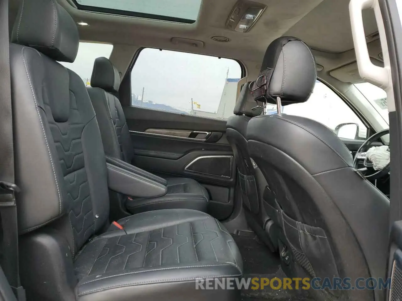 11 Photograph of a damaged car 5XYP5DHC5MG115425 KIA TELLURIDE 2021