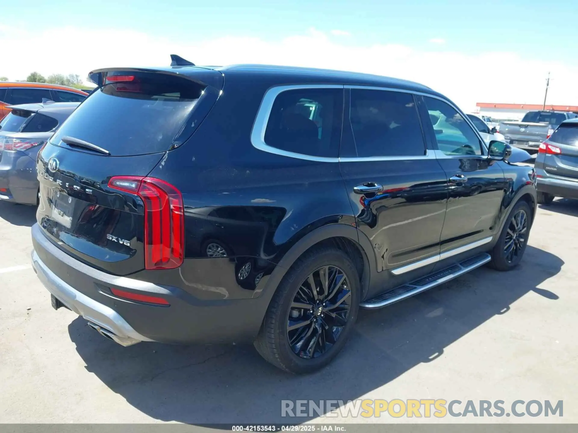 4 Photograph of a damaged car 5XYP5DHC6MG163371 KIA TELLURIDE 2021