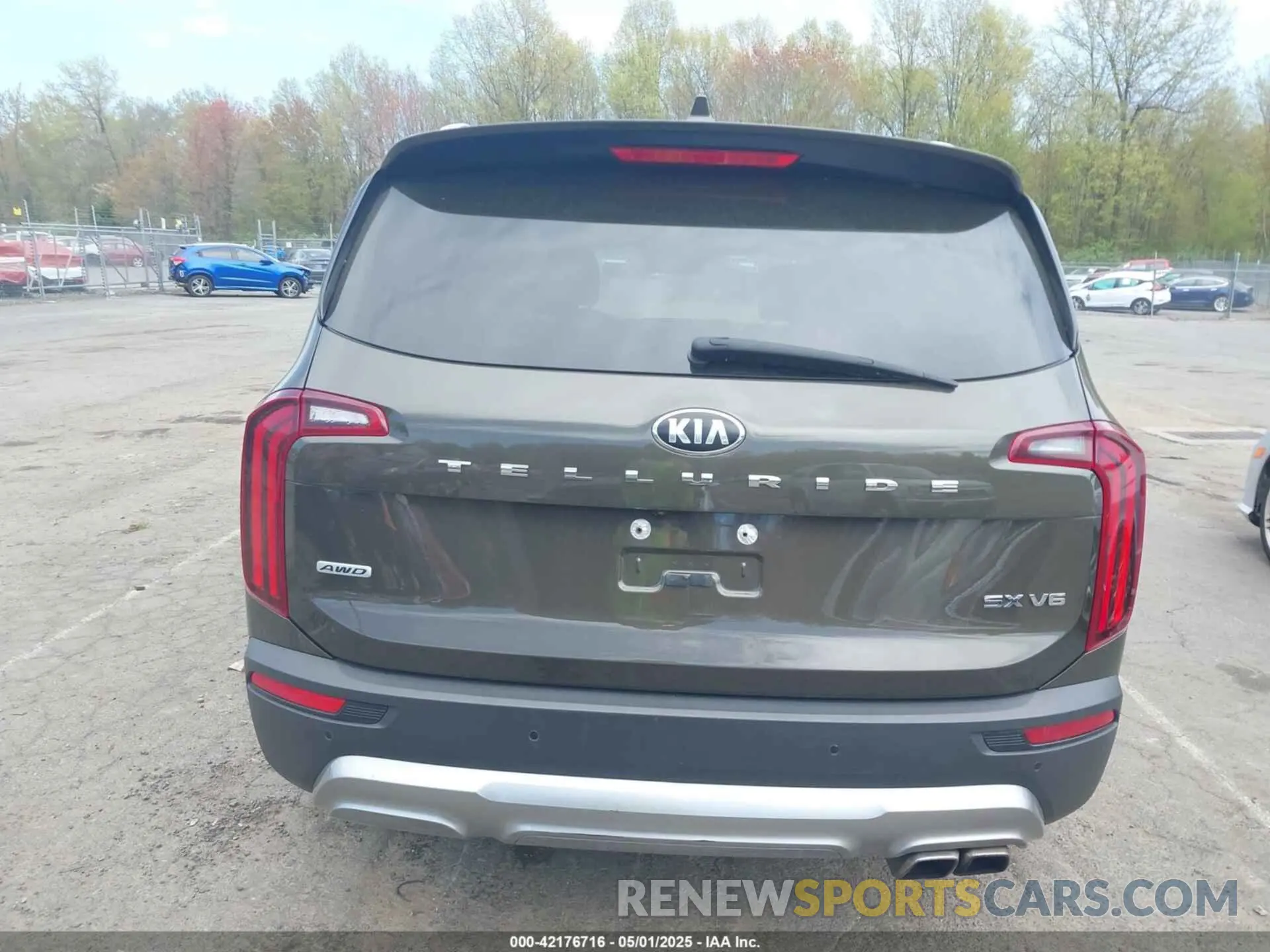 16 Photograph of a damaged car 5XYP5DHC6MG164200 KIA TELLURIDE 2021