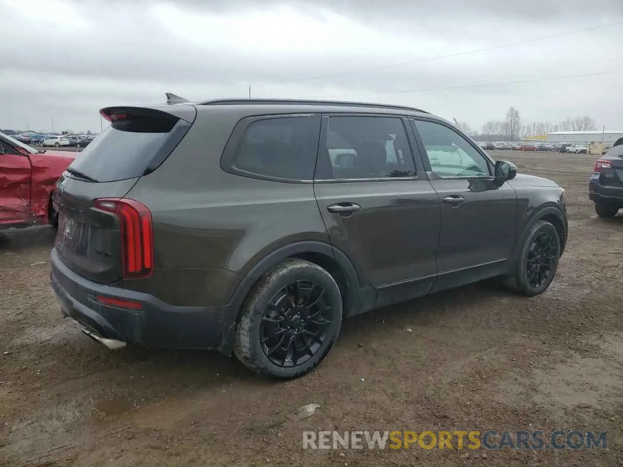 3 Photograph of a damaged car 5XYP5DHC7MG185623 KIA TELLURIDE 2021