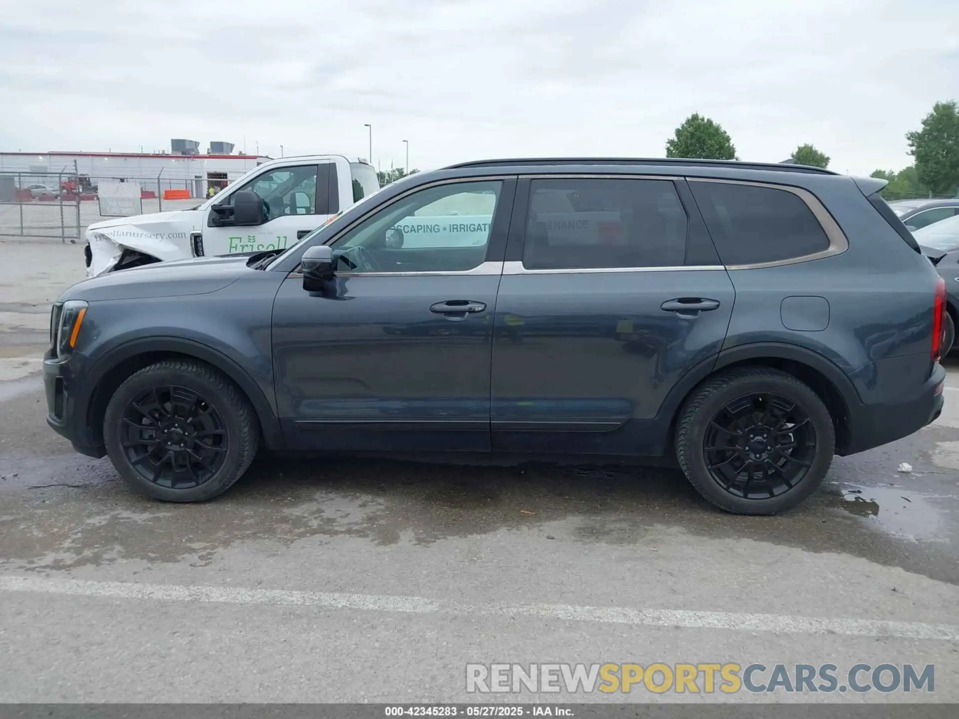 14 Photograph of a damaged car 5XYP5DHC9MG095972 KIA TELLURIDE 2021