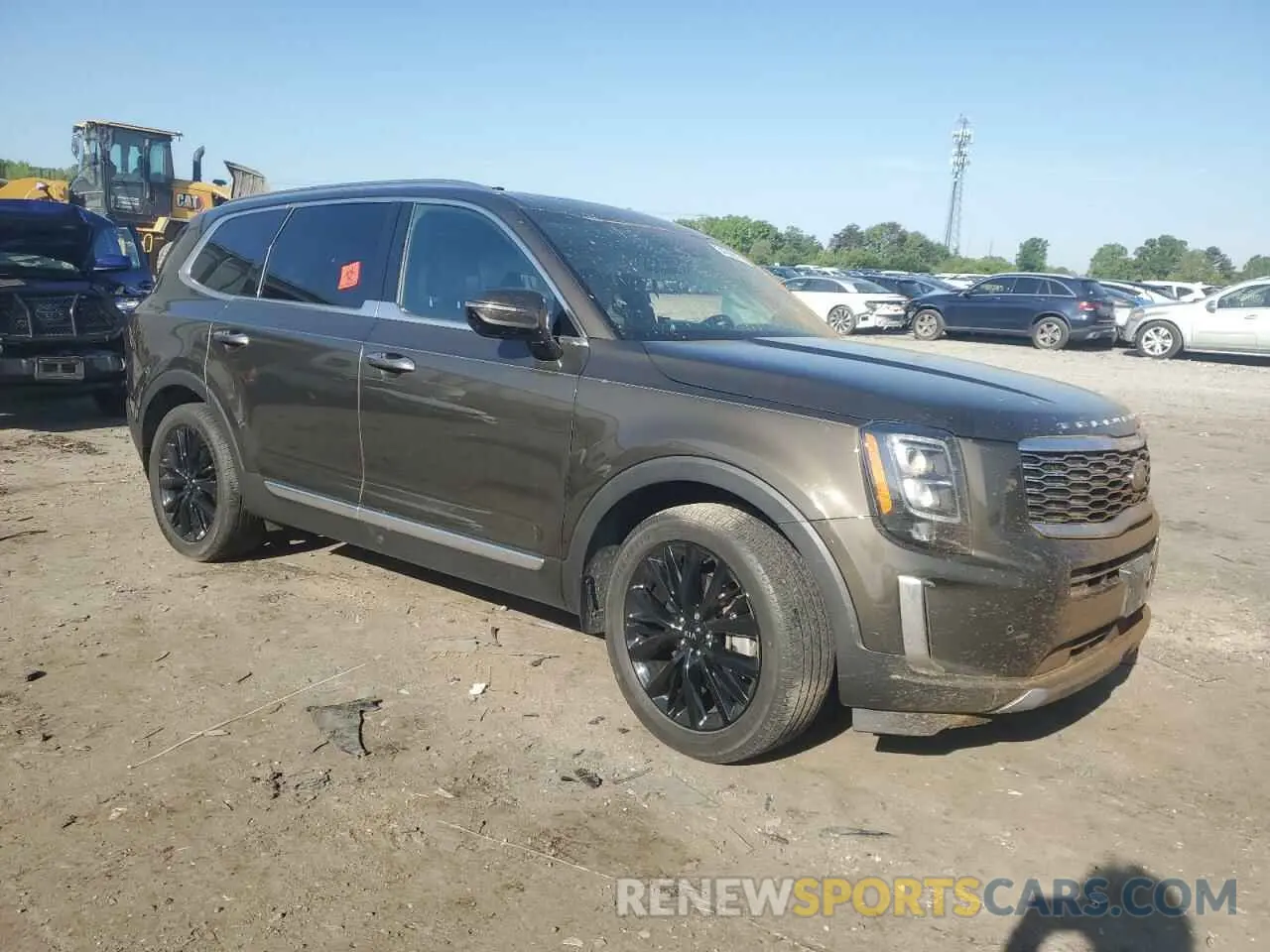 4 Photograph of a damaged car 5XYP5DHC9MG107683 KIA TELLURIDE 2021