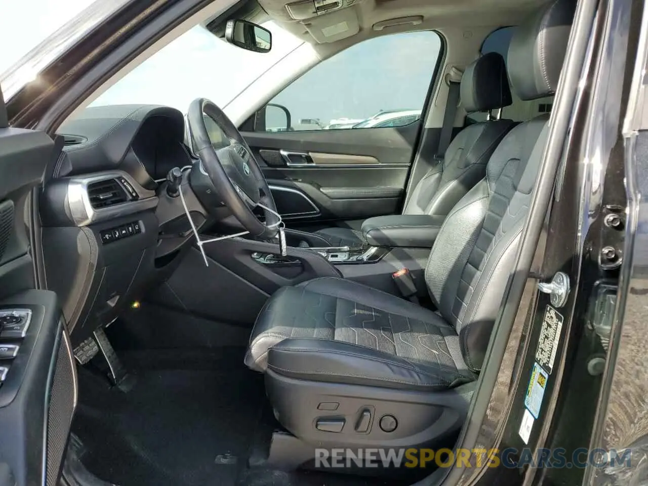 7 Photograph of a damaged car 5XYP5DHC9MG169195 KIA TELLURIDE 2021