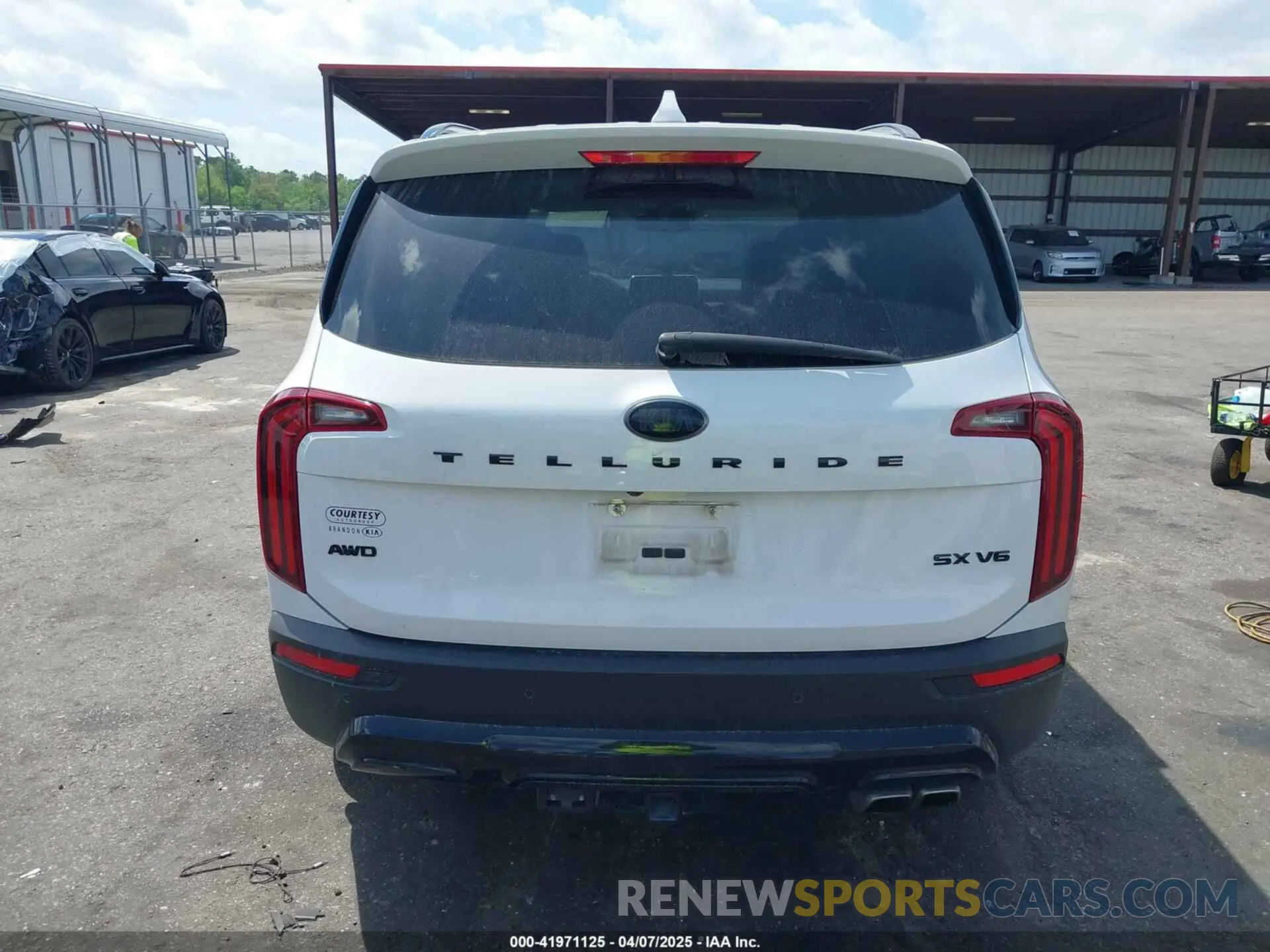 16 Photograph of a damaged car 5XYP5DHCXMG167178 KIA TELLURIDE 2021