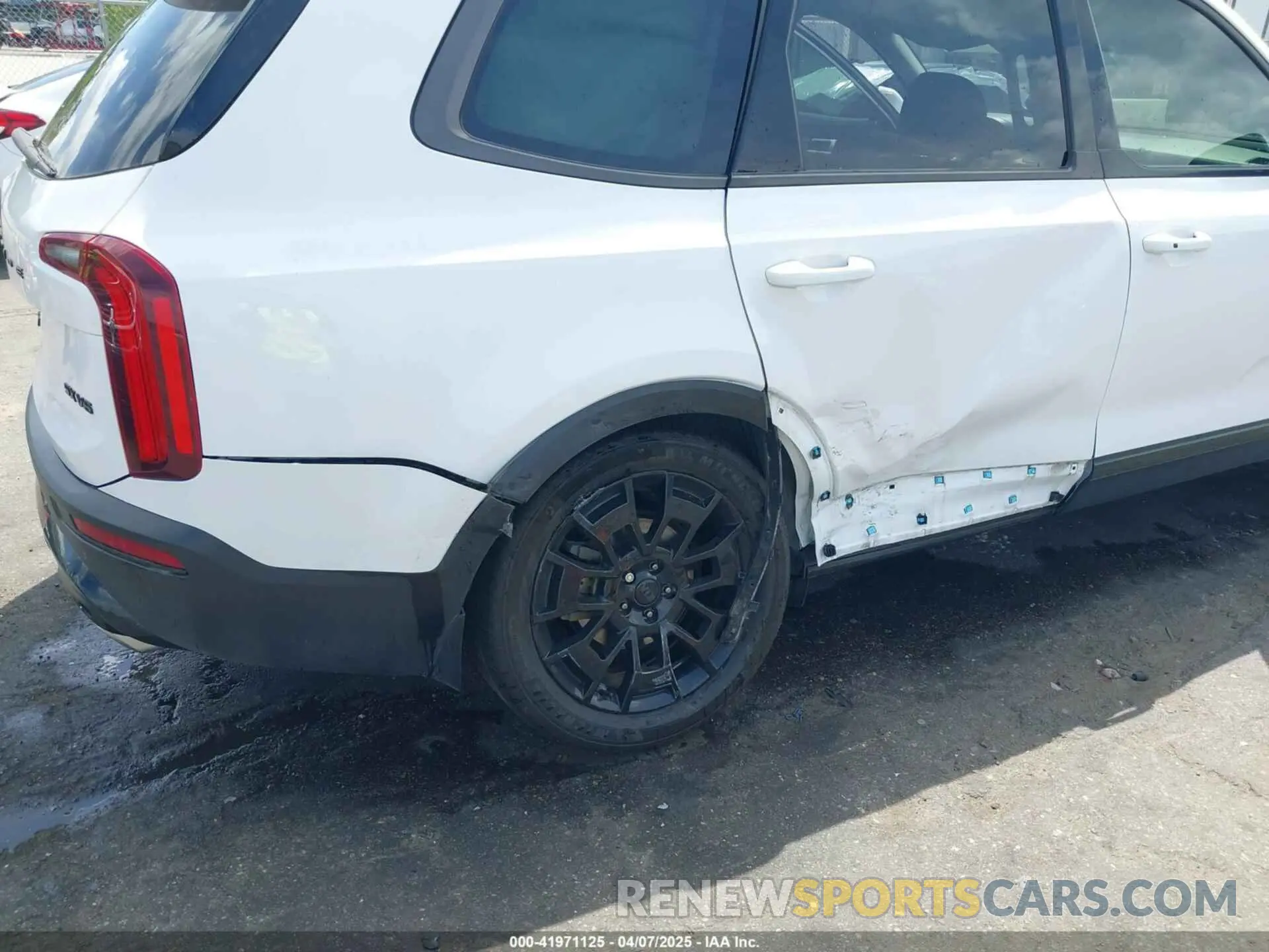 6 Photograph of a damaged car 5XYP5DHCXMG167178 KIA TELLURIDE 2021